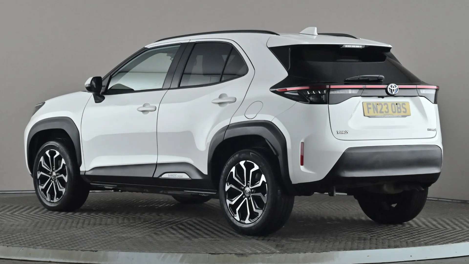 A 2023 TOYOTA YARIS CROSS 1.5 Hybrid Design CVT A 2023 TOYOTA YARIS CROSS 1.5 Hybrid Design CVT