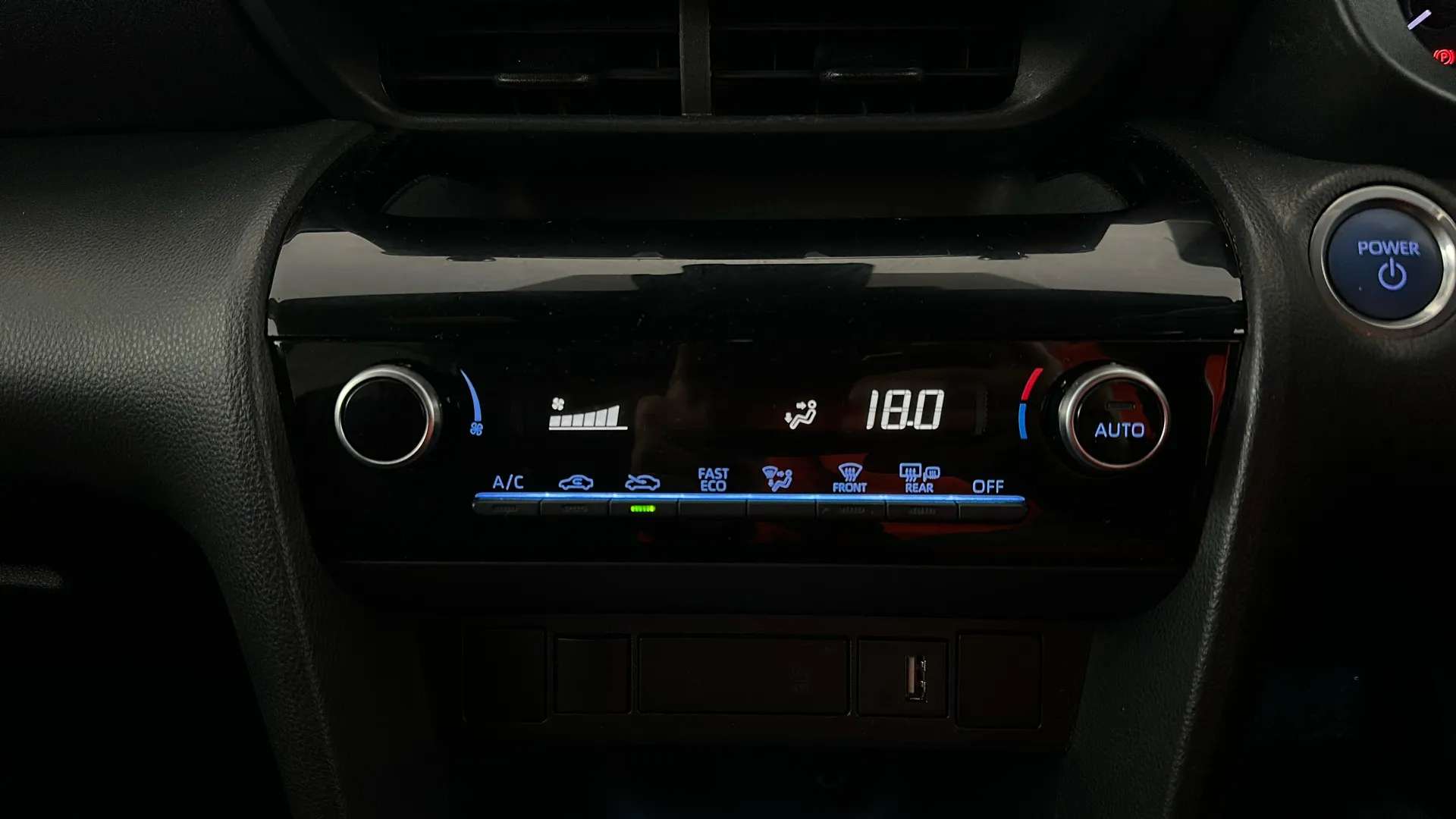 2023 TOYOTA YARIS CROSS 2023 TOYOTA YARIS CROSS