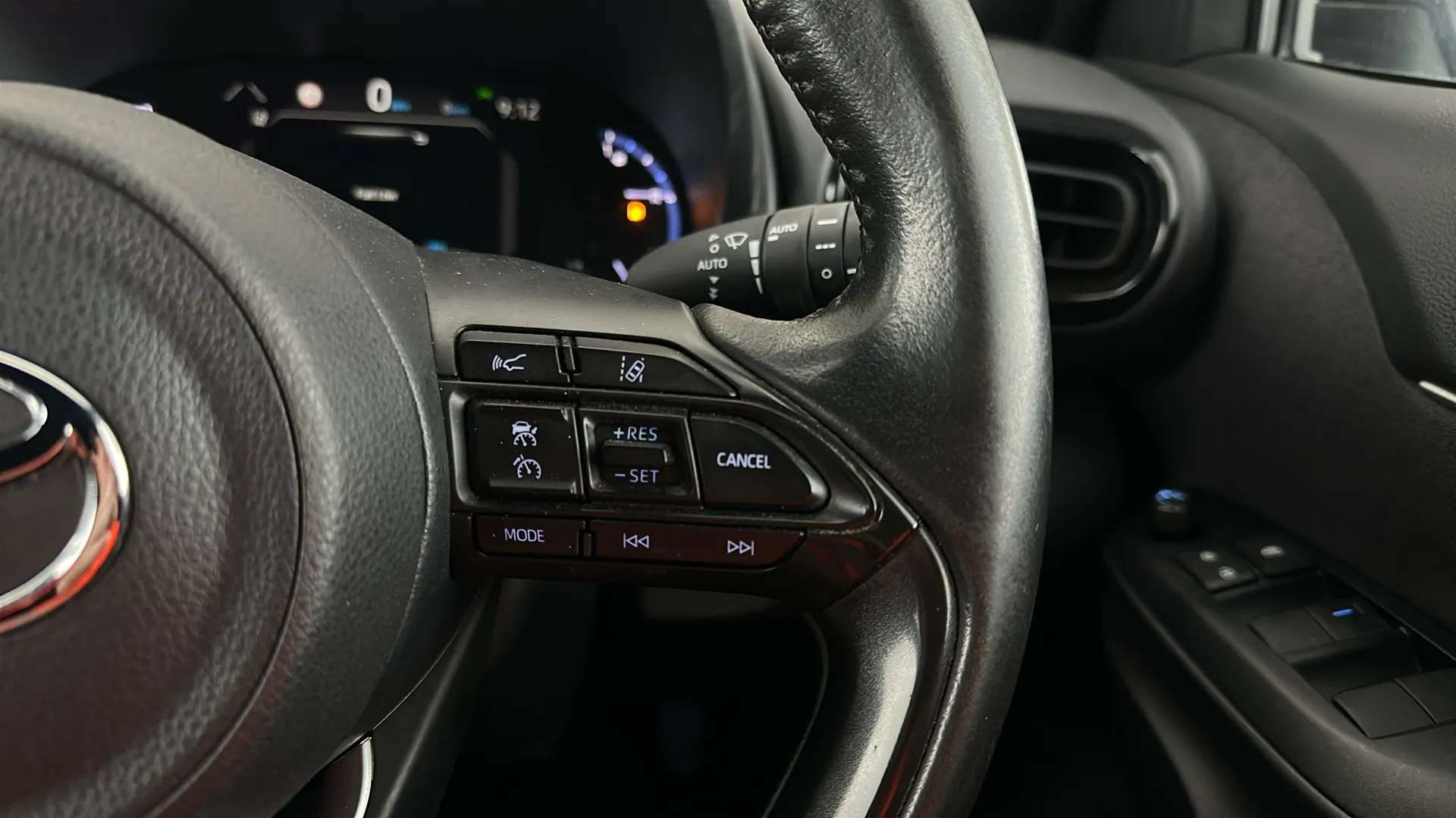 2023 TOYOTA YARIS CROSS 2023 TOYOTA YARIS CROSS