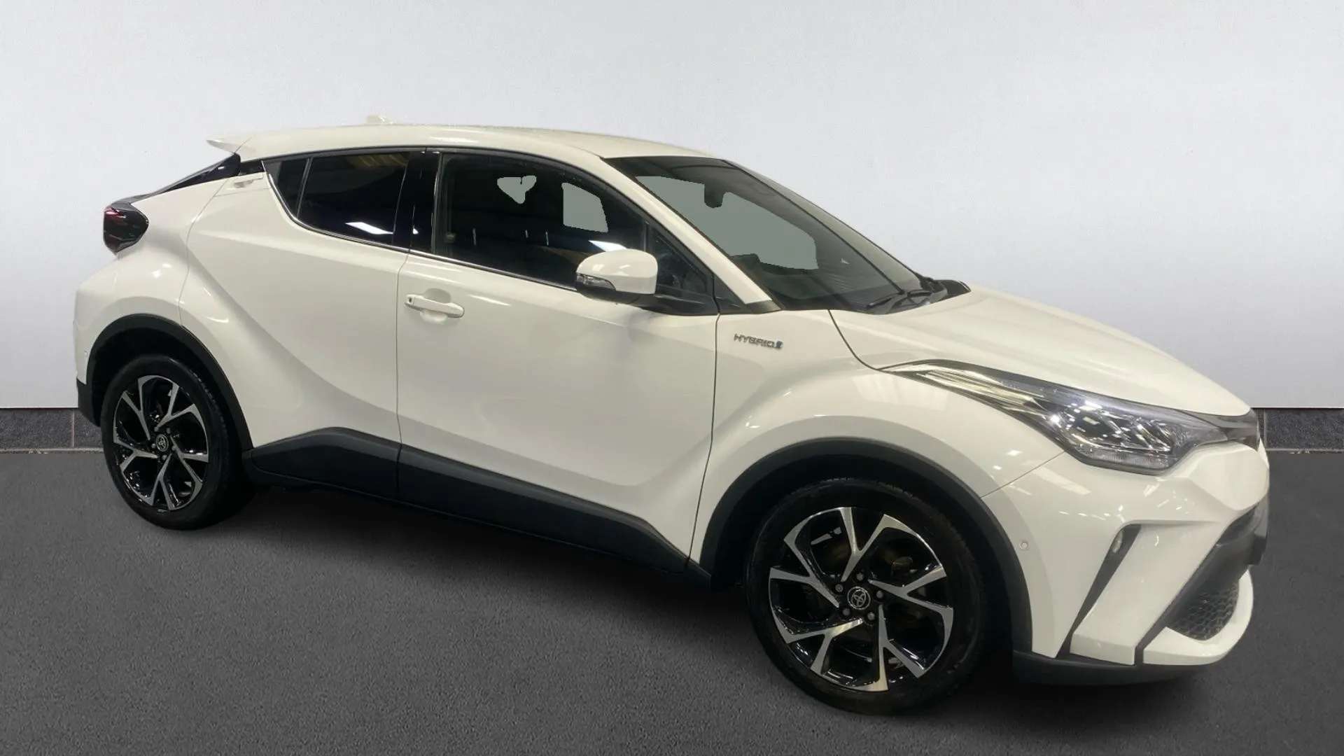 A 2022 TOYOTA C-HR 1.8 Hybrid Design CVT A 2022 TOYOTA C-HR 1.8 Hybrid Design CVT