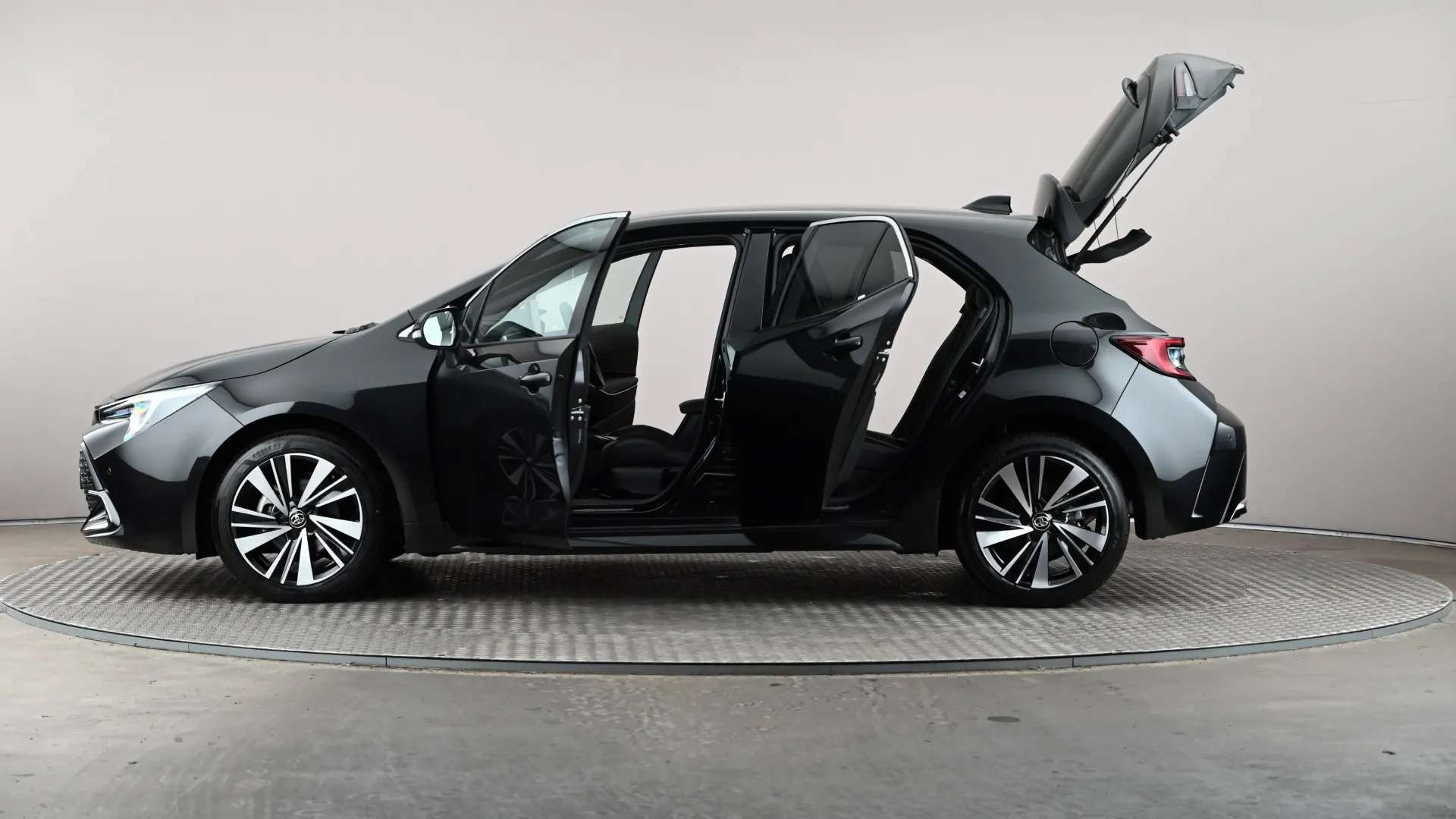2026 TOYOTA COROLLA 2026 TOYOTA COROLLA