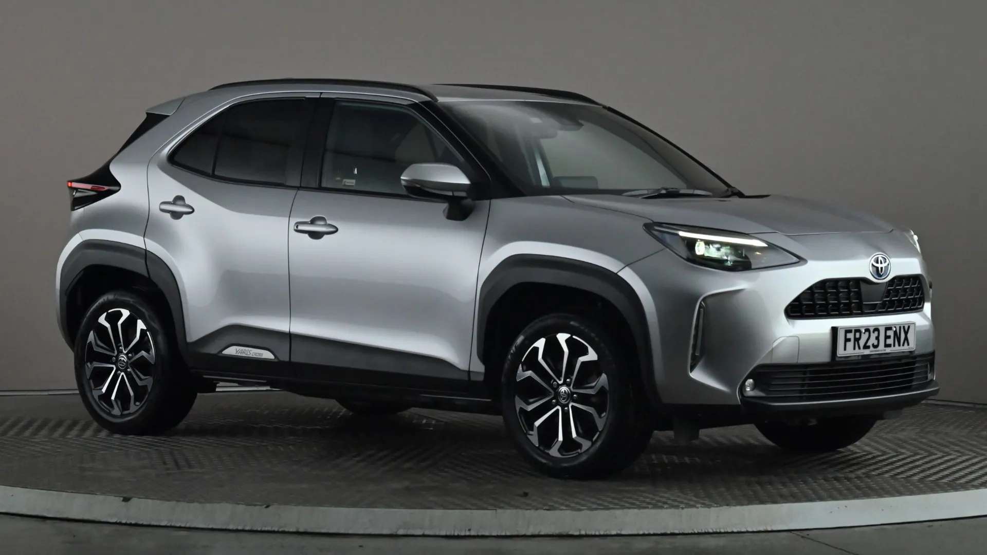 A 2023 TOYOTA YARIS CROSS 1.5 Hybrid Design CVT A 2023 TOYOTA YARIS CROSS 1.5 Hybrid Design CVT