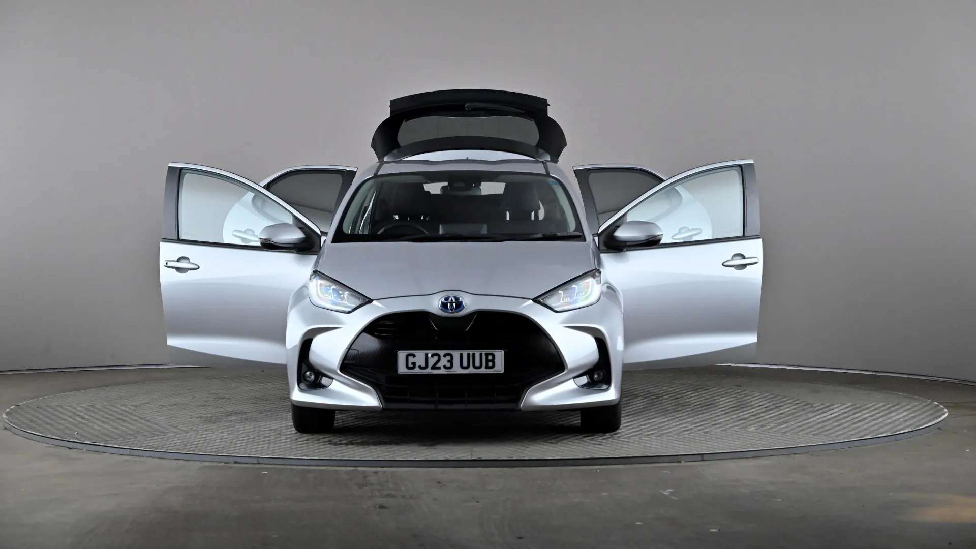 2023 TOYOTA YARIS 2023 TOYOTA YARIS