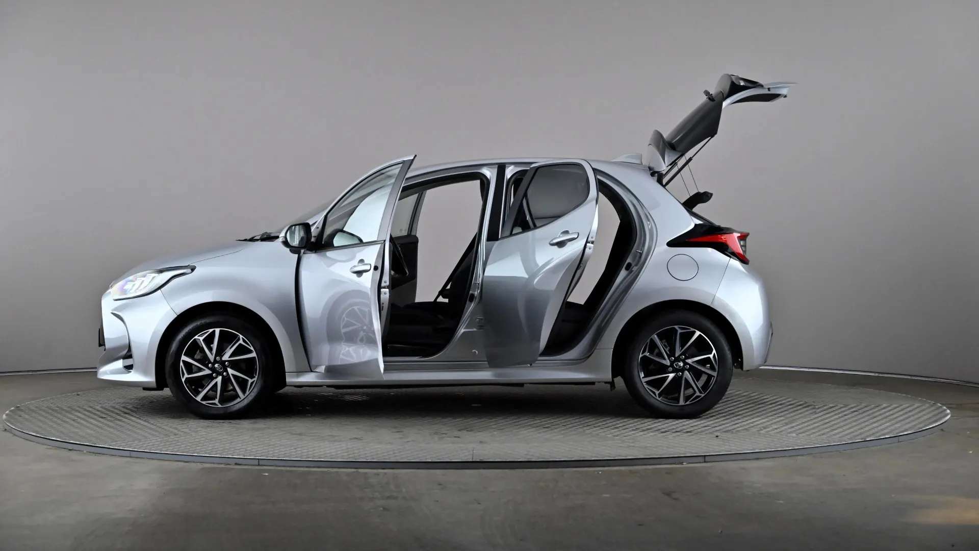 2023 TOYOTA YARIS 2023 TOYOTA YARIS