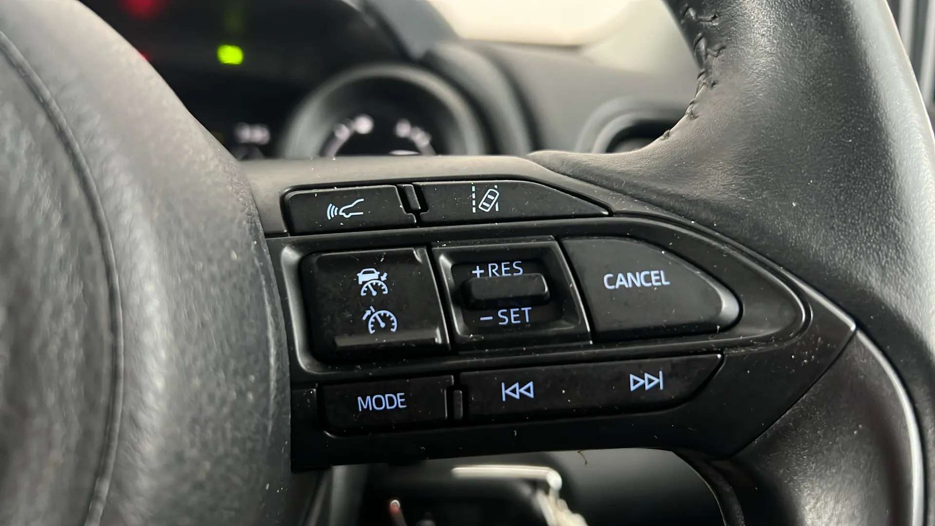 2023 TOYOTA YARIS 2023 TOYOTA YARIS