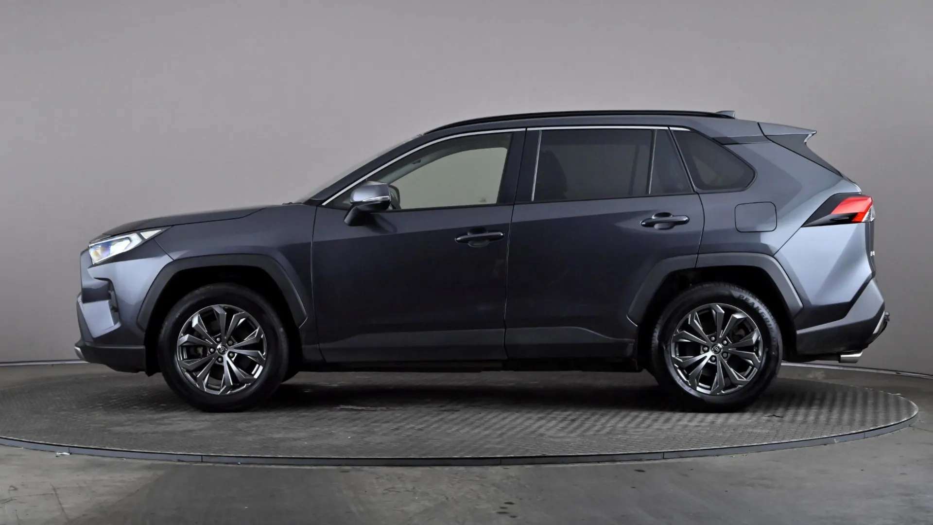 A 2023 TOYOTA RAV4 2.5 VVT-i Hybrid Design CVT A 2023 TOYOTA RAV4 2.5 VVT-i Hybrid Design CVT