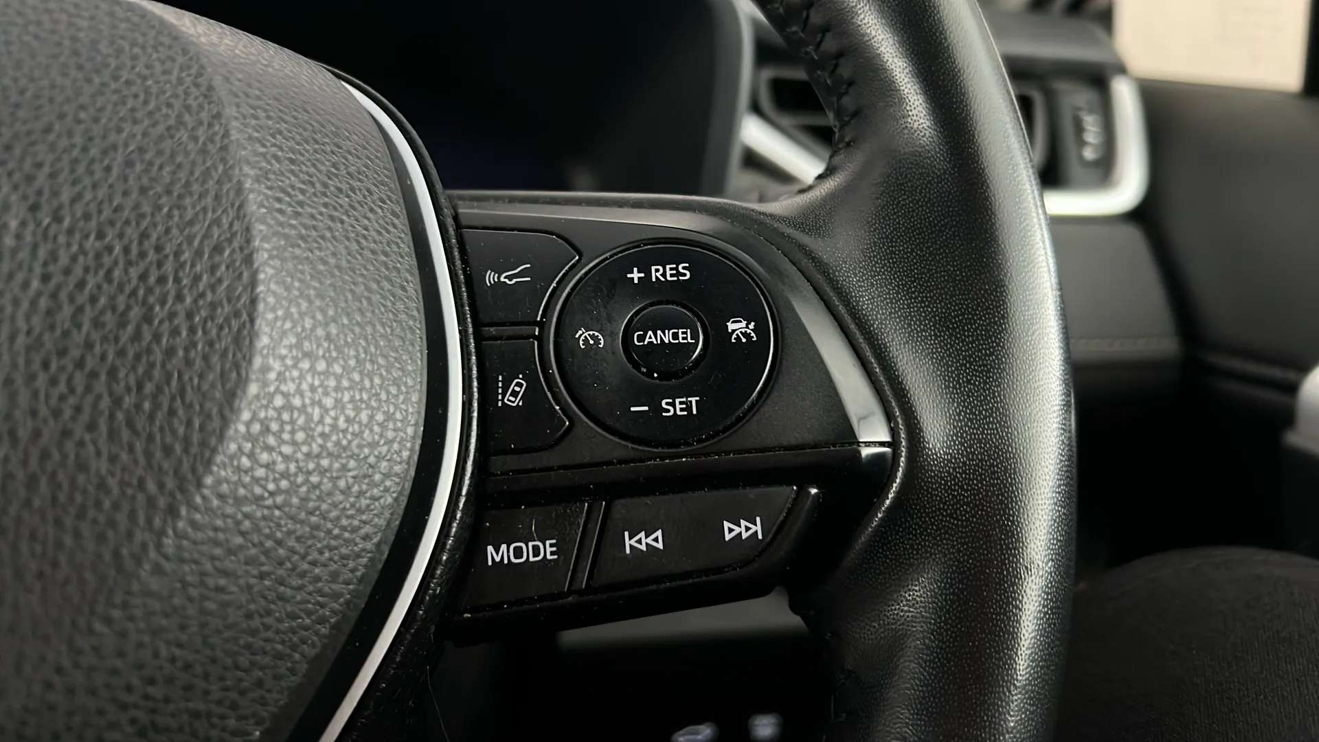 2023 TOYOTA RAV4 2023 TOYOTA RAV4