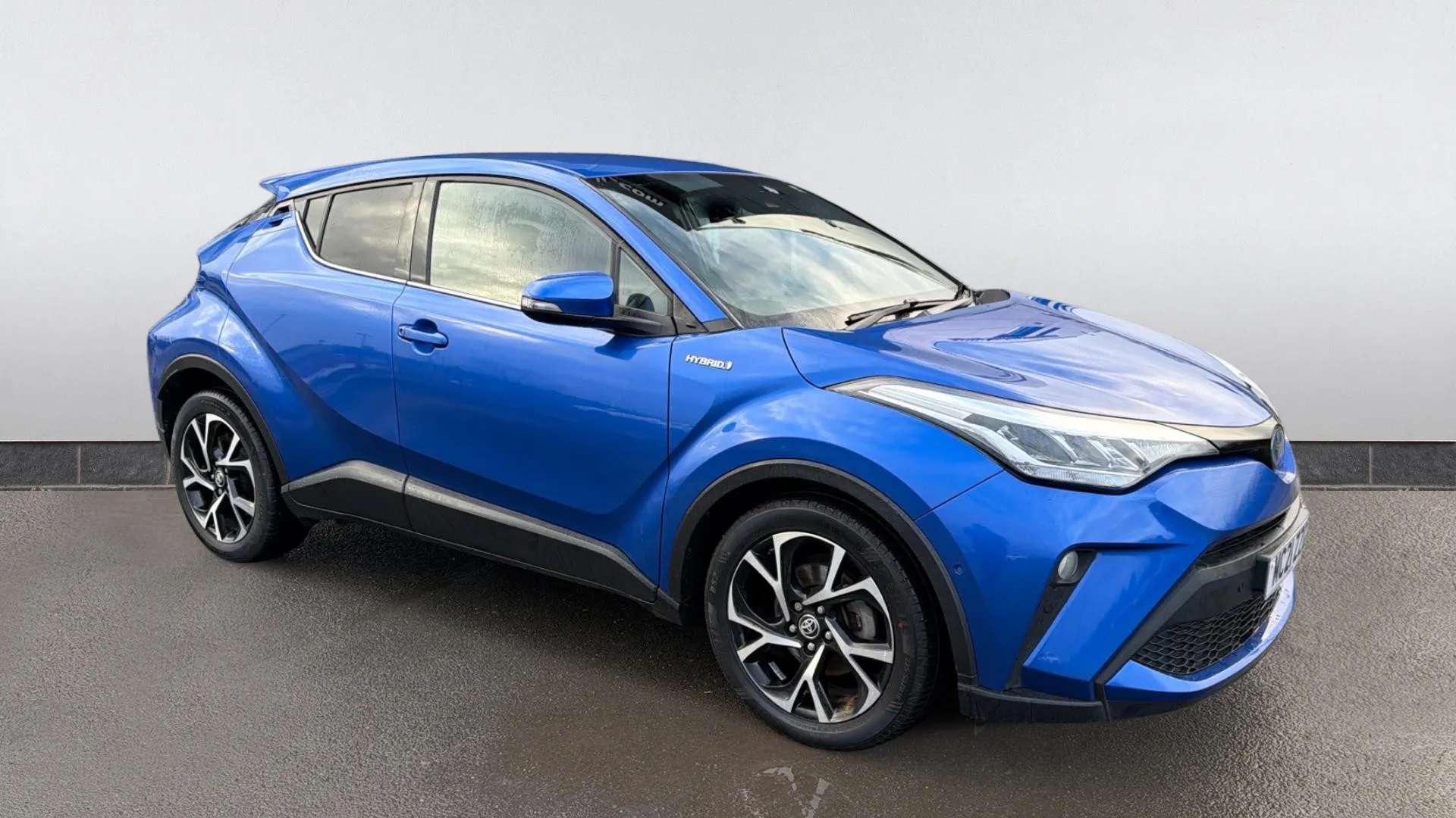 A 2021 TOYOTA C-HR 1.8 Hybrid Design CVT A 2021 TOYOTA C-HR 1.8 Hybrid Design CVT