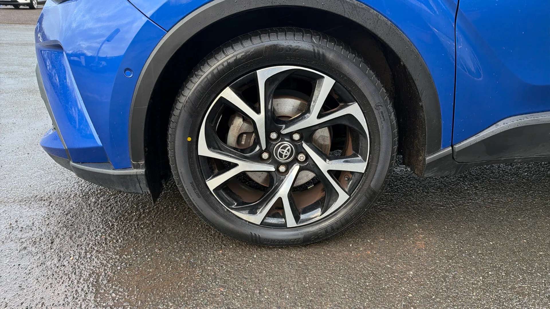 2021 TOYOTA C-HR 2021 TOYOTA C-HR