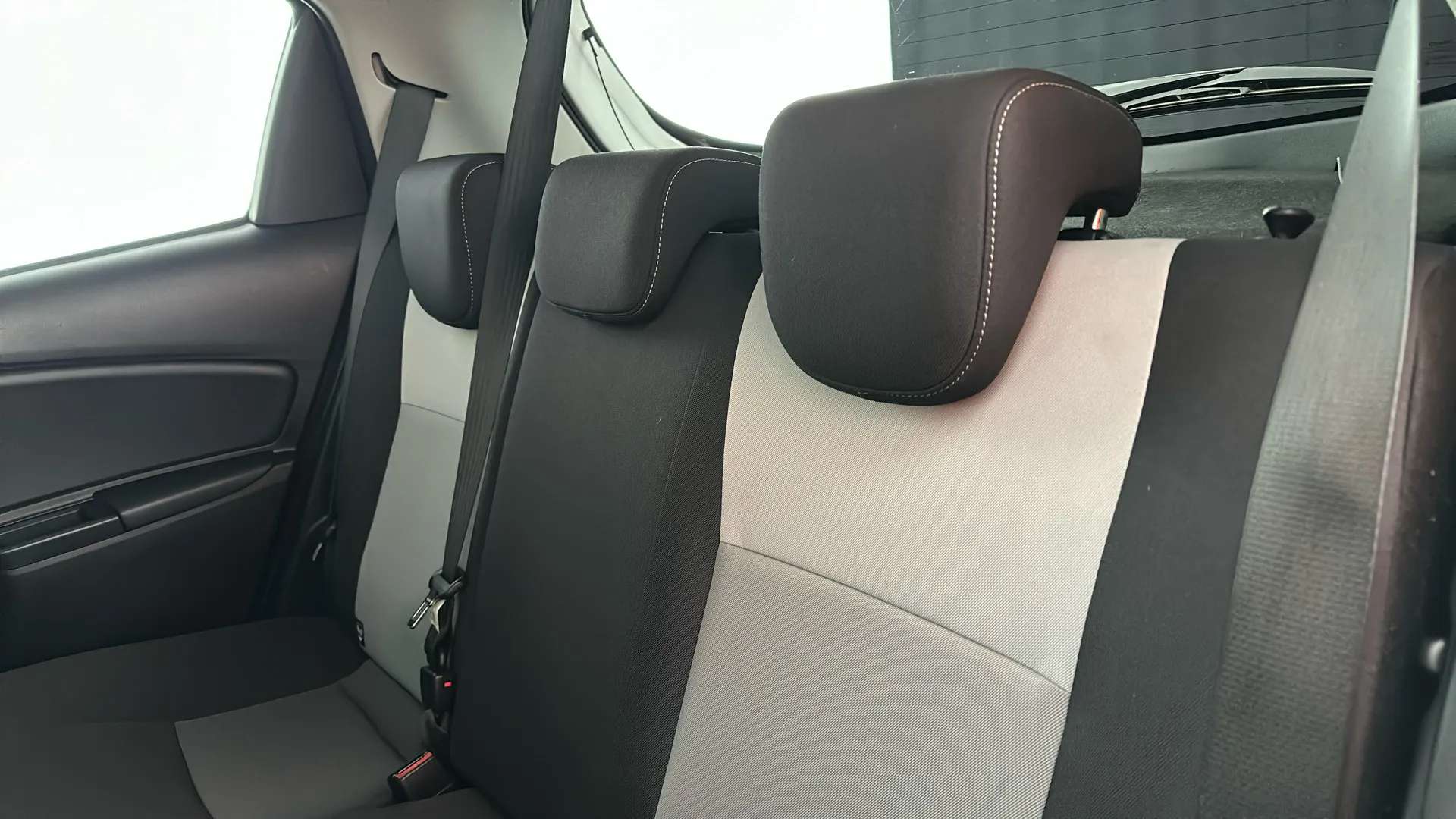 2018 TOYOTA YARIS 2018 TOYOTA YARIS