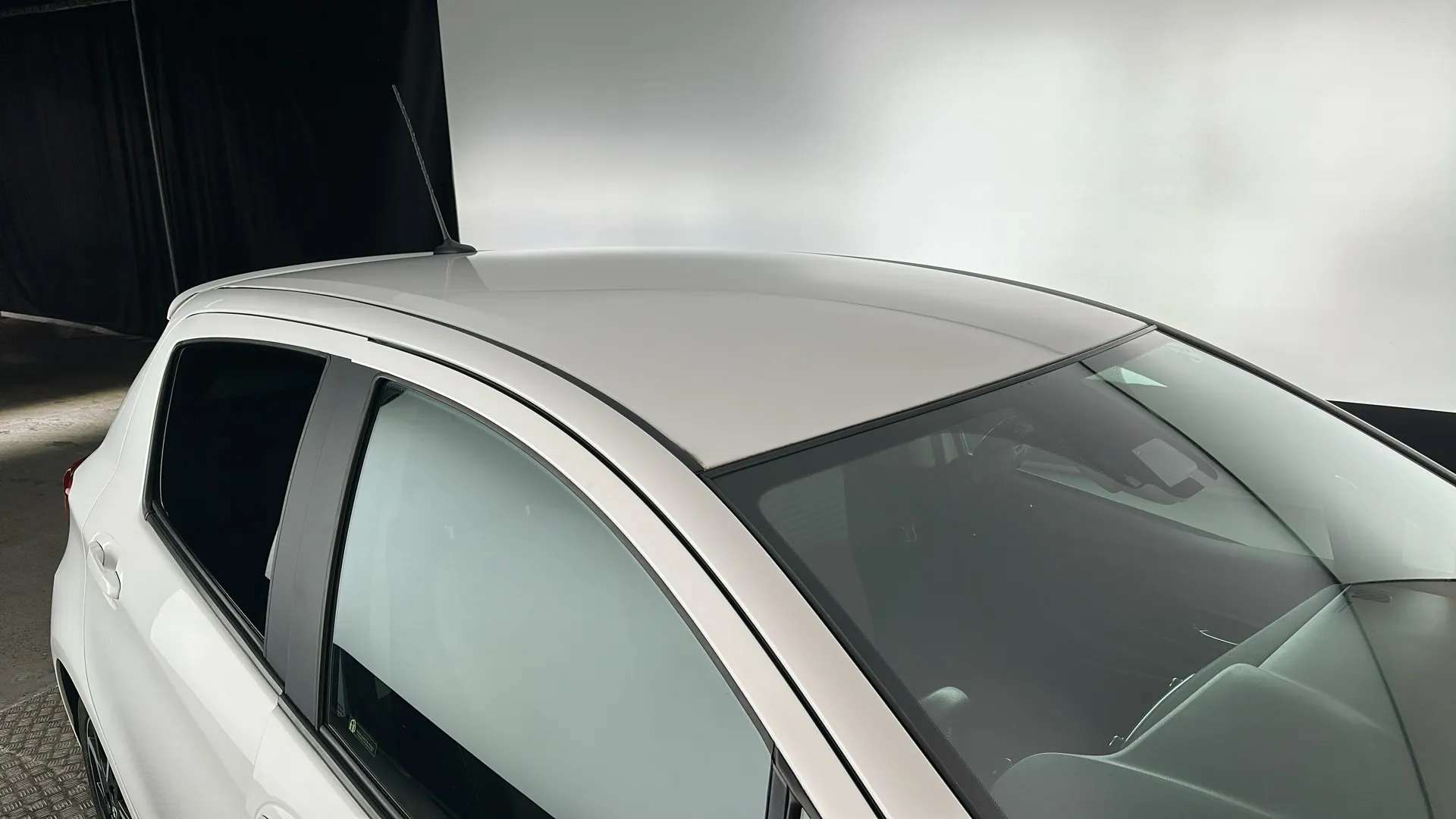 2018 TOYOTA YARIS 2018 TOYOTA YARIS