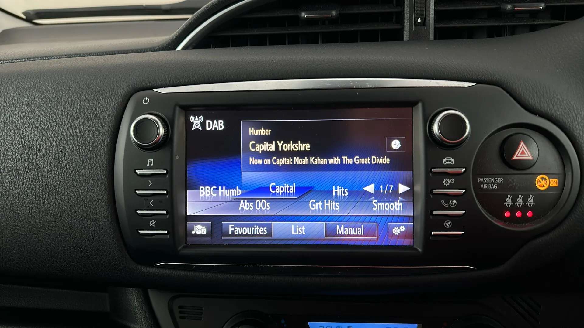 2018 TOYOTA YARIS 2018 TOYOTA YARIS