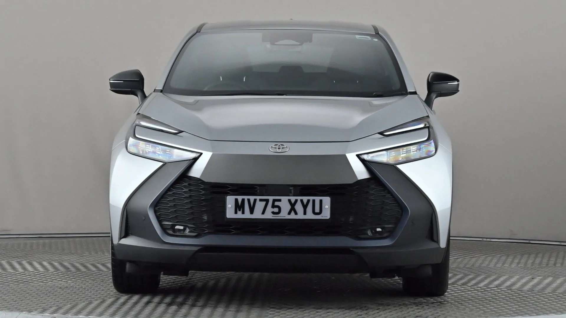 A 2025 TOYOTA C-HR 1.8 Hybrid Design CVT A 2025 TOYOTA C-HR 1.8 Hybrid Design CVT