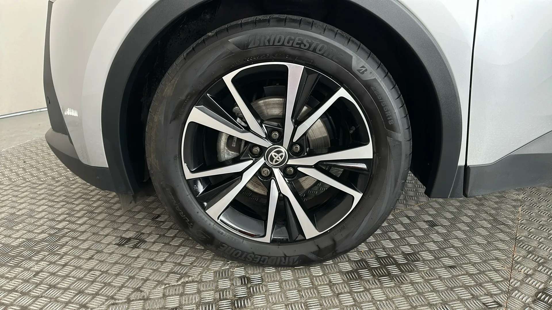 2025 TOYOTA C-HR 2025 TOYOTA C-HR