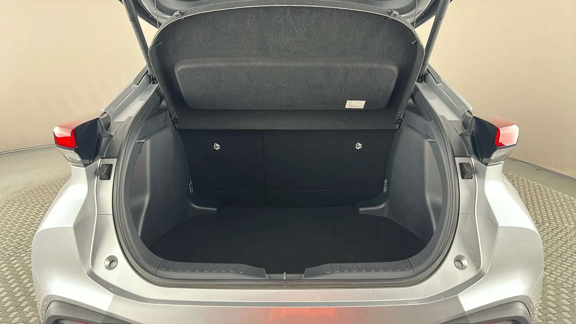 2025 TOYOTA C-HR 2025 TOYOTA C-HR