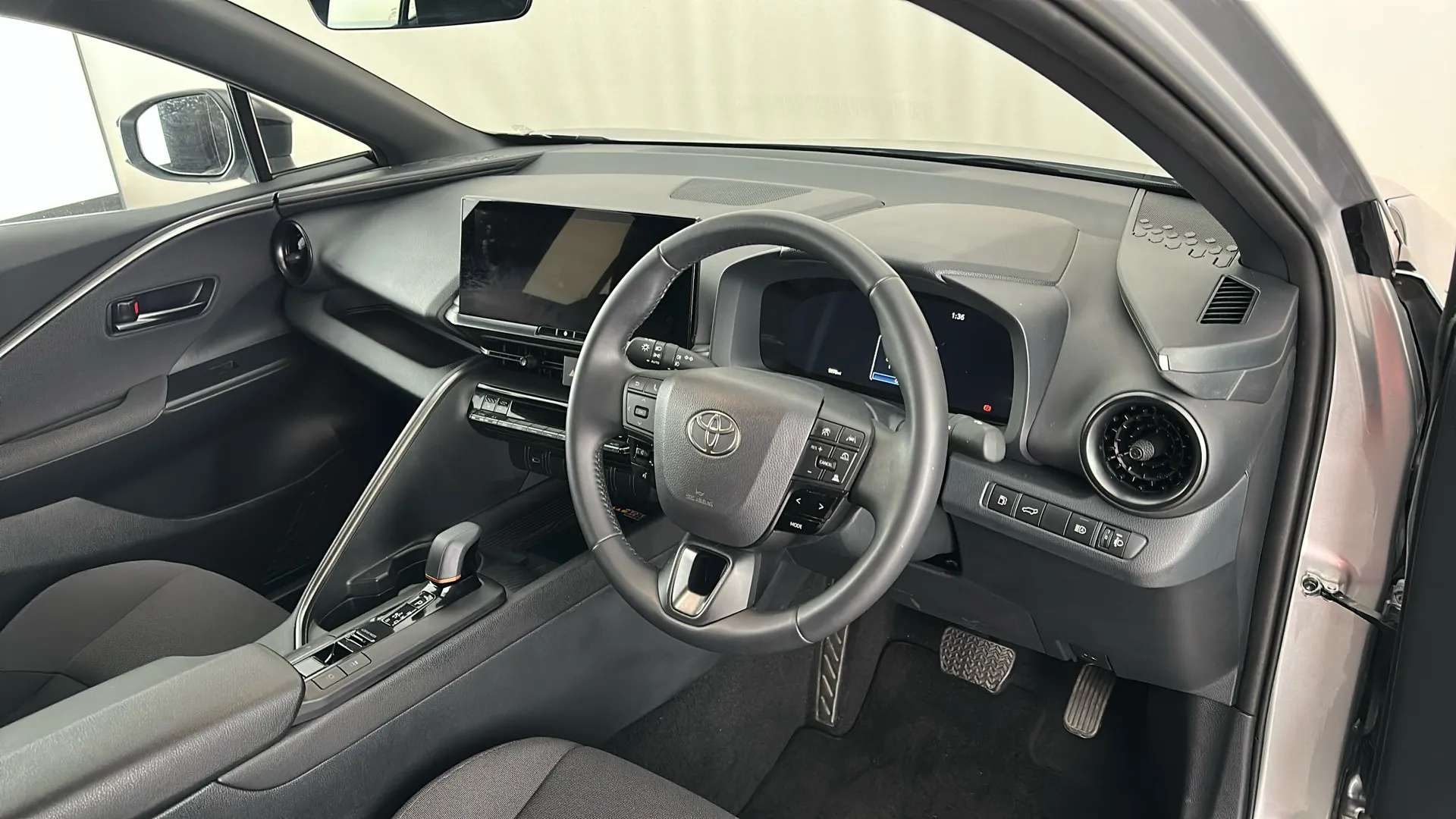 2025 TOYOTA C-HR 2025 TOYOTA C-HR
