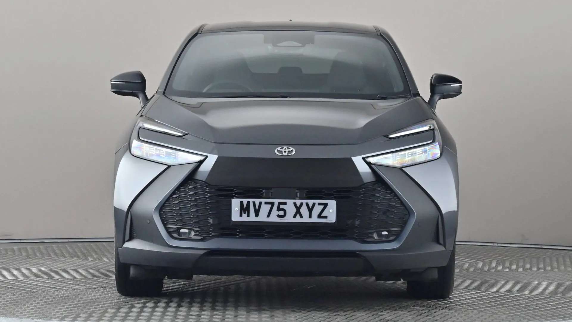 A 2025 TOYOTA C-HR 1.8 Hybrid Design CVT A 2025 TOYOTA C-HR 1.8 Hybrid Design CVT