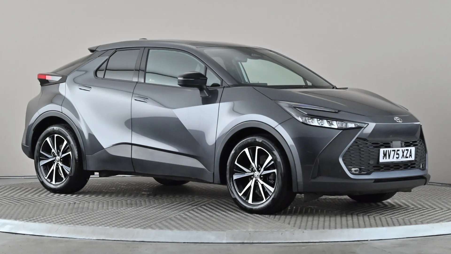 A 2025 TOYOTA C-HR 1.8 Hybrid Design CVT A 2025 TOYOTA C-HR 1.8 Hybrid Design CVT