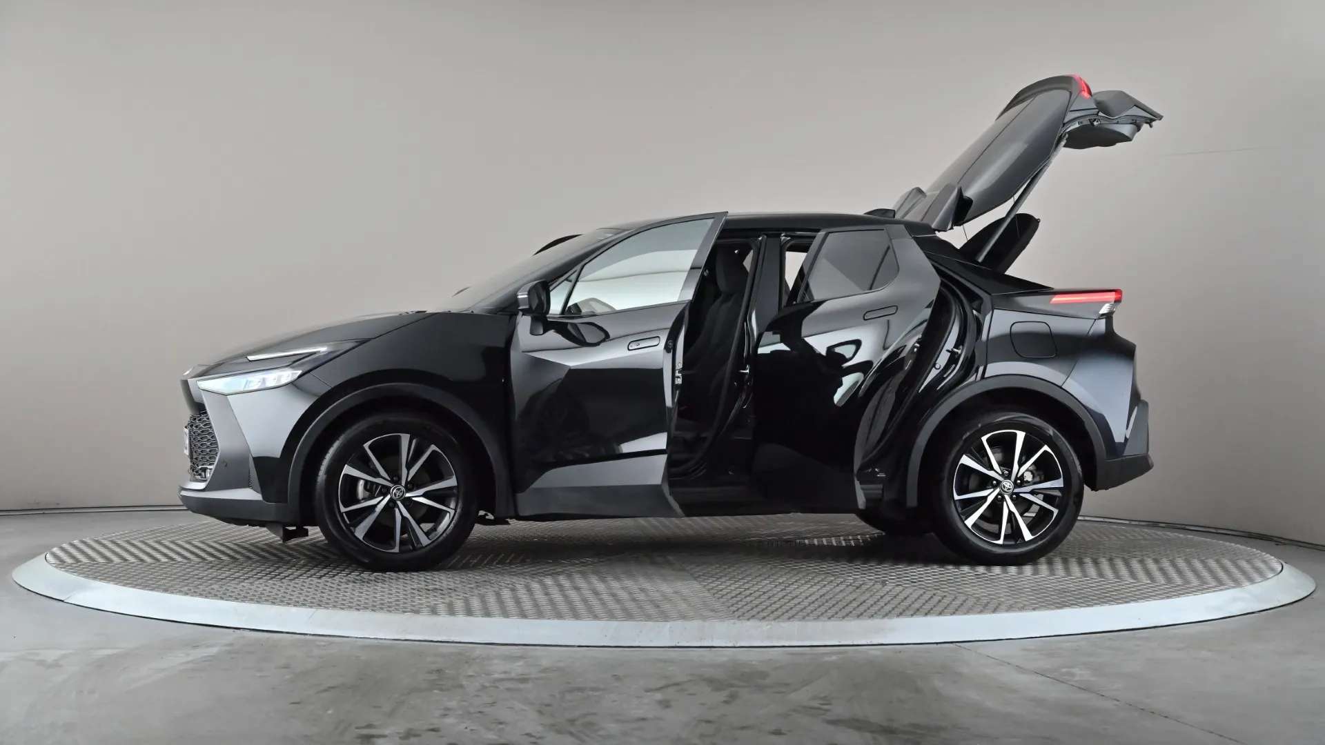 2025 TOYOTA C-HR 2025 TOYOTA C-HR