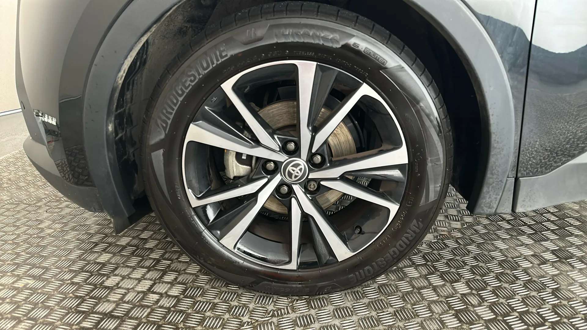 2025 TOYOTA C-HR 2025 TOYOTA C-HR