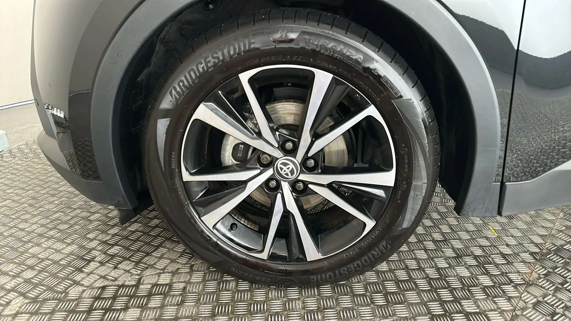 2025 TOYOTA C-HR 2025 TOYOTA C-HR
