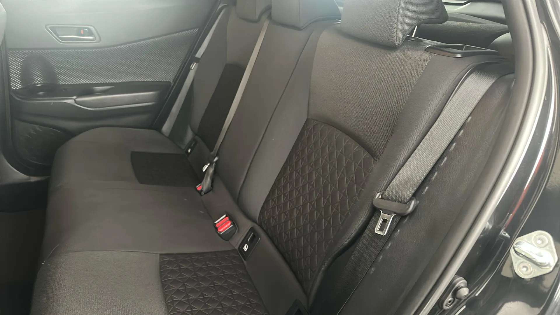 2021 TOYOTA C-HR 2021 TOYOTA C-HR