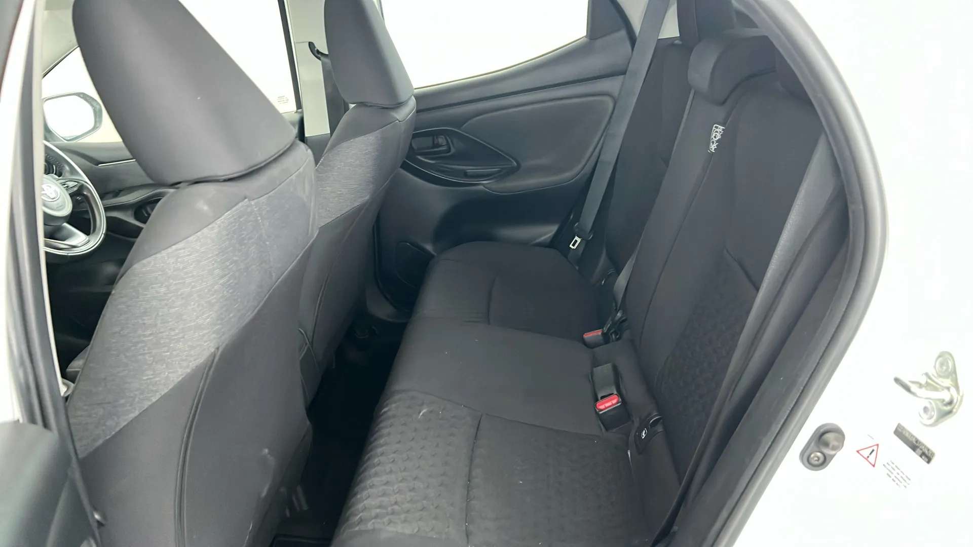 2021 TOYOTA YARIS 2021 TOYOTA YARIS