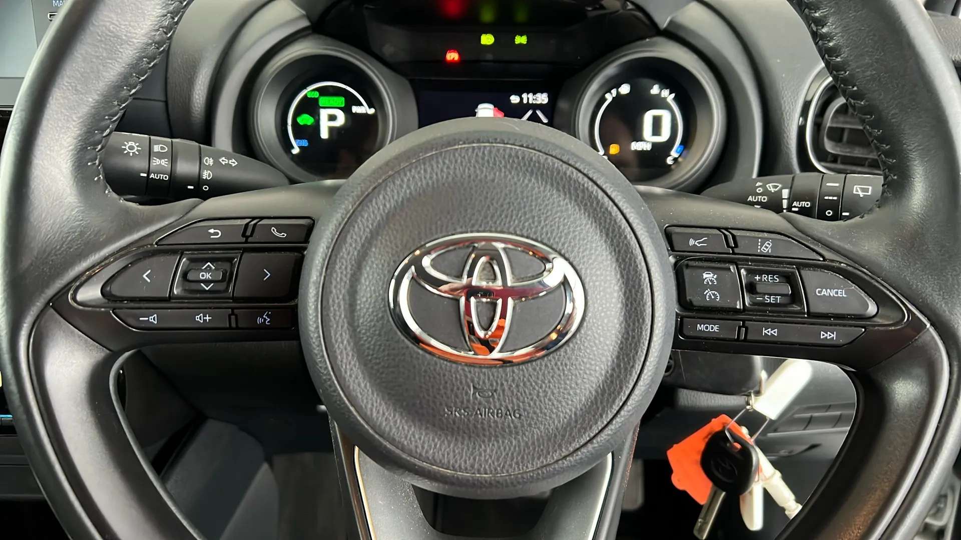 2021 TOYOTA YARIS 2021 TOYOTA YARIS