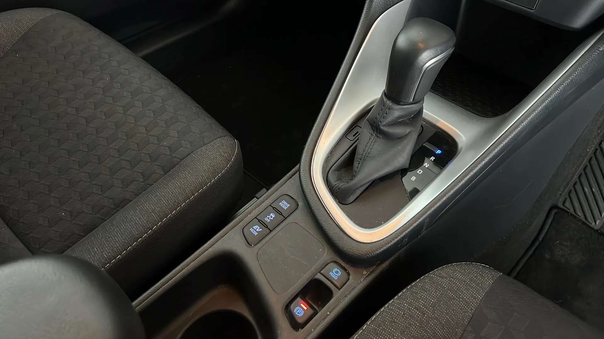 2021 TOYOTA YARIS 2021 TOYOTA YARIS