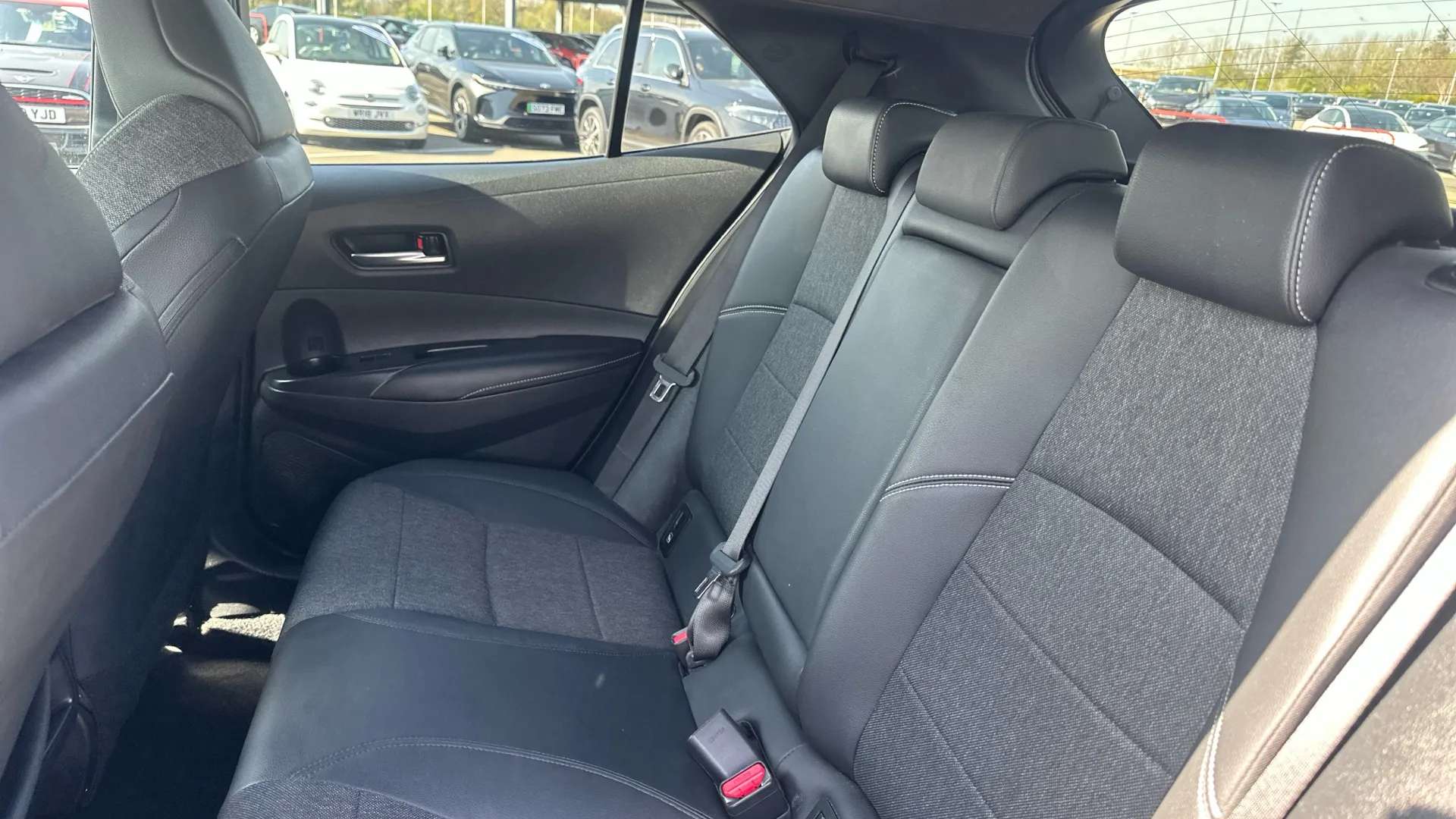 2021 TOYOTA COROLLA 2021 TOYOTA COROLLA