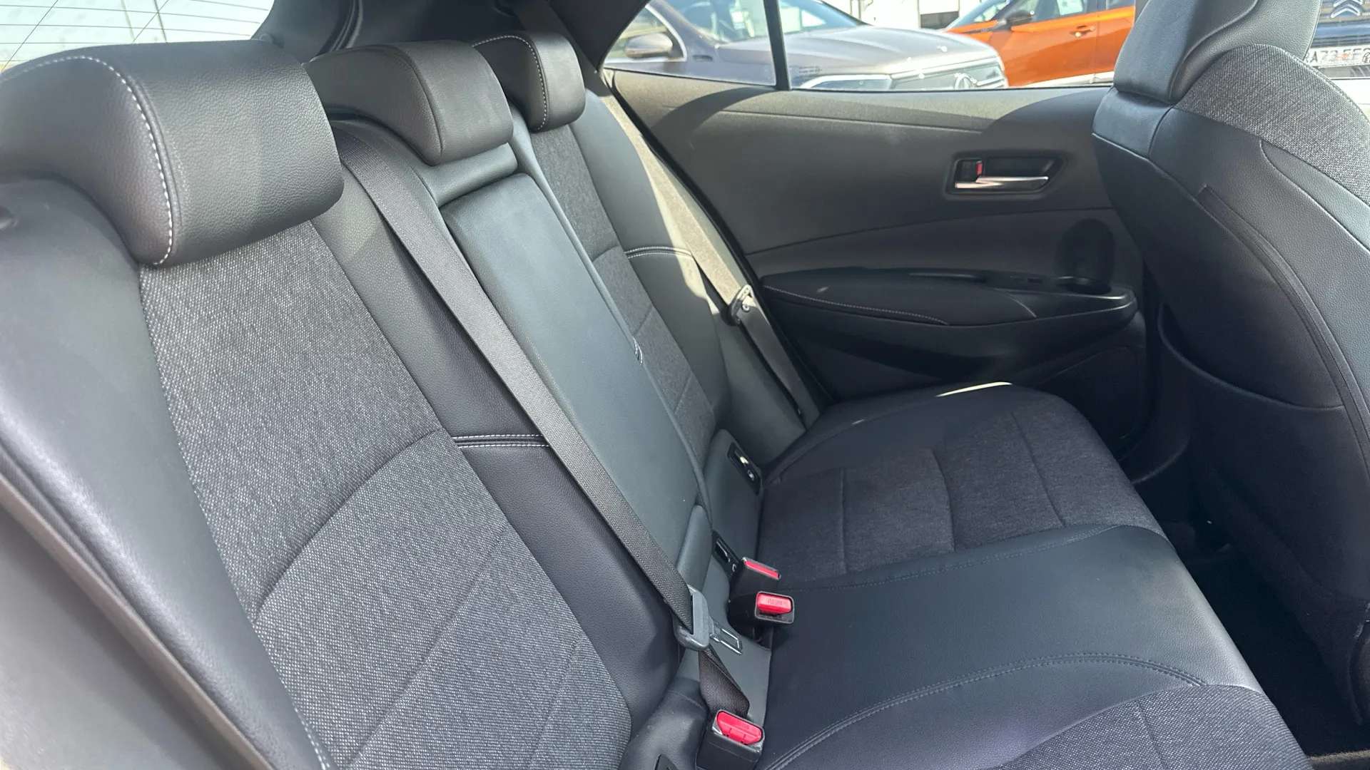 2021 TOYOTA COROLLA 2021 TOYOTA COROLLA