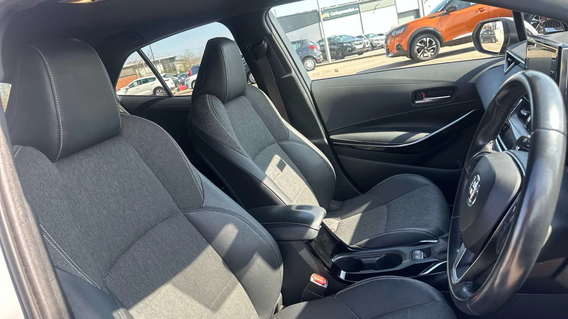 2021 TOYOTA COROLLA 2021 TOYOTA COROLLA