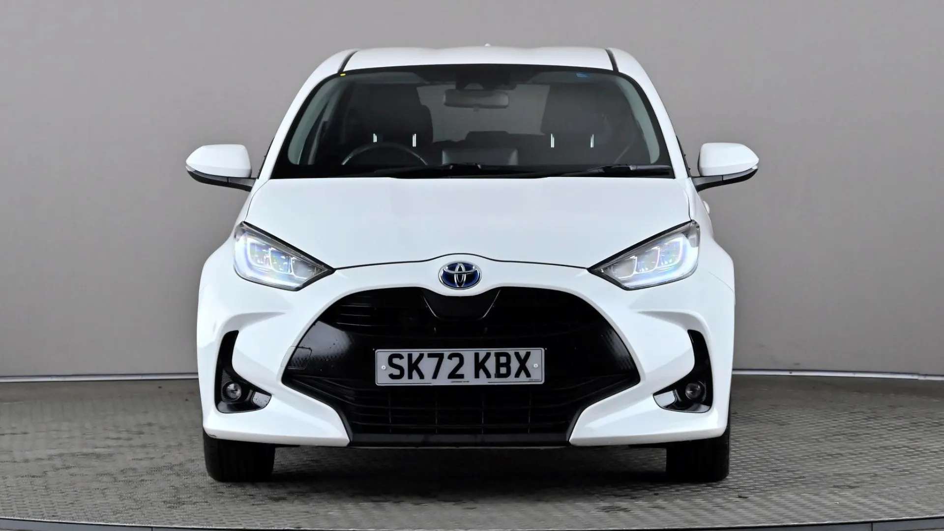 A 2022 TOYOTA YARIS 1.5 Hybrid Design CVT A 2022 TOYOTA YARIS 1.5 Hybrid Design CVT