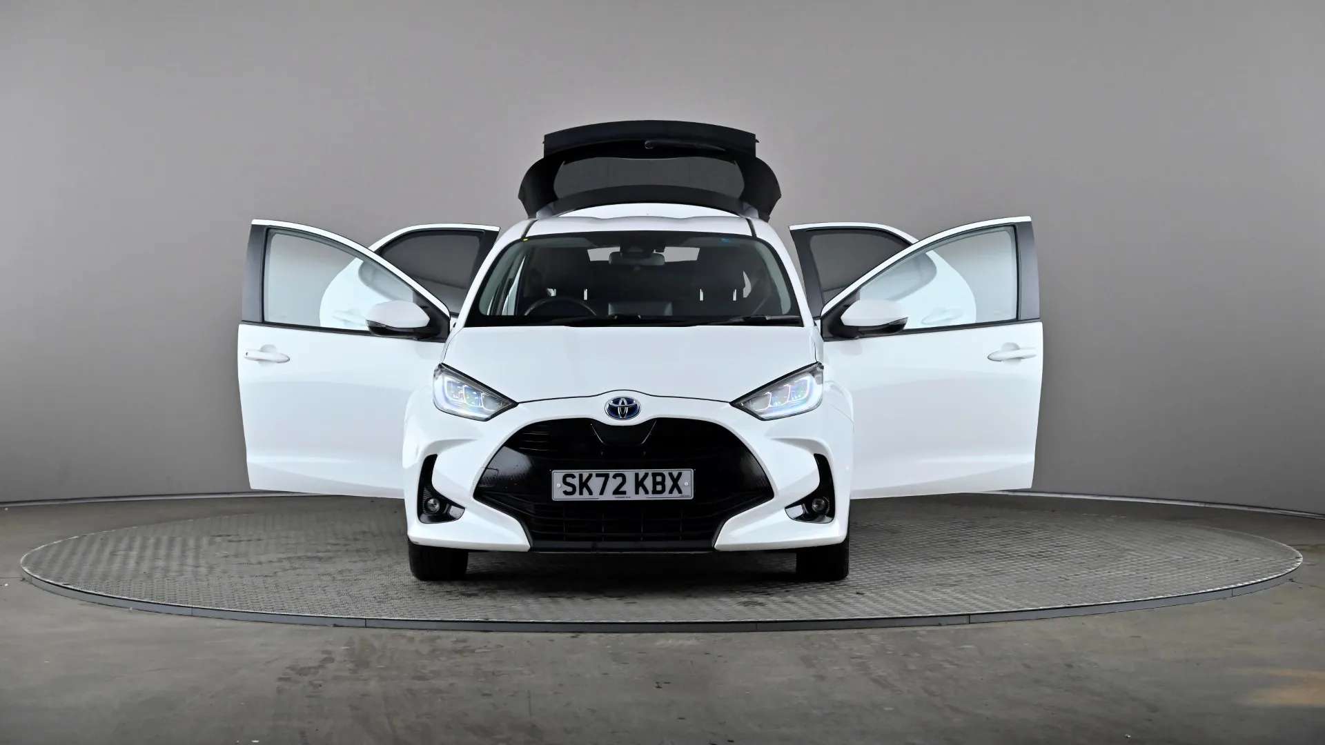 2022 TOYOTA YARIS 2022 TOYOTA YARIS