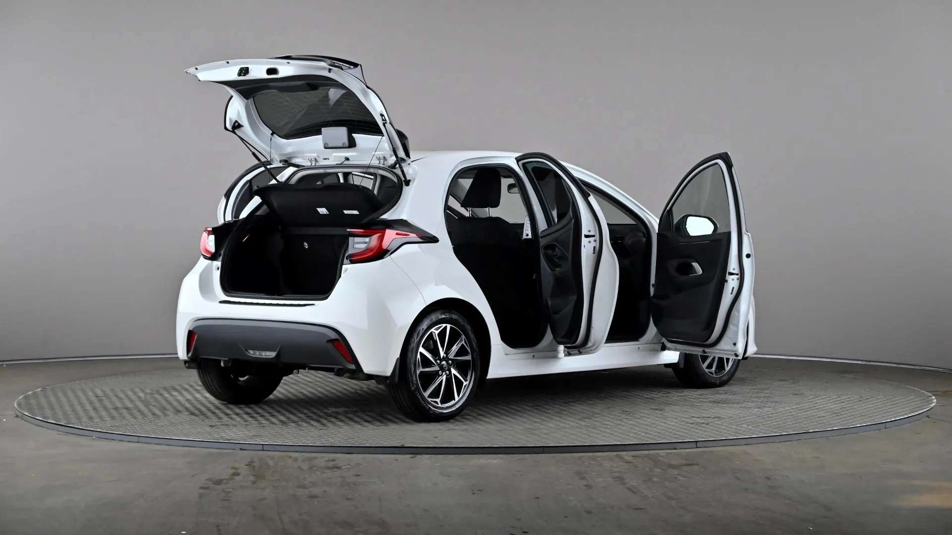 2022 TOYOTA YARIS 2022 TOYOTA YARIS
