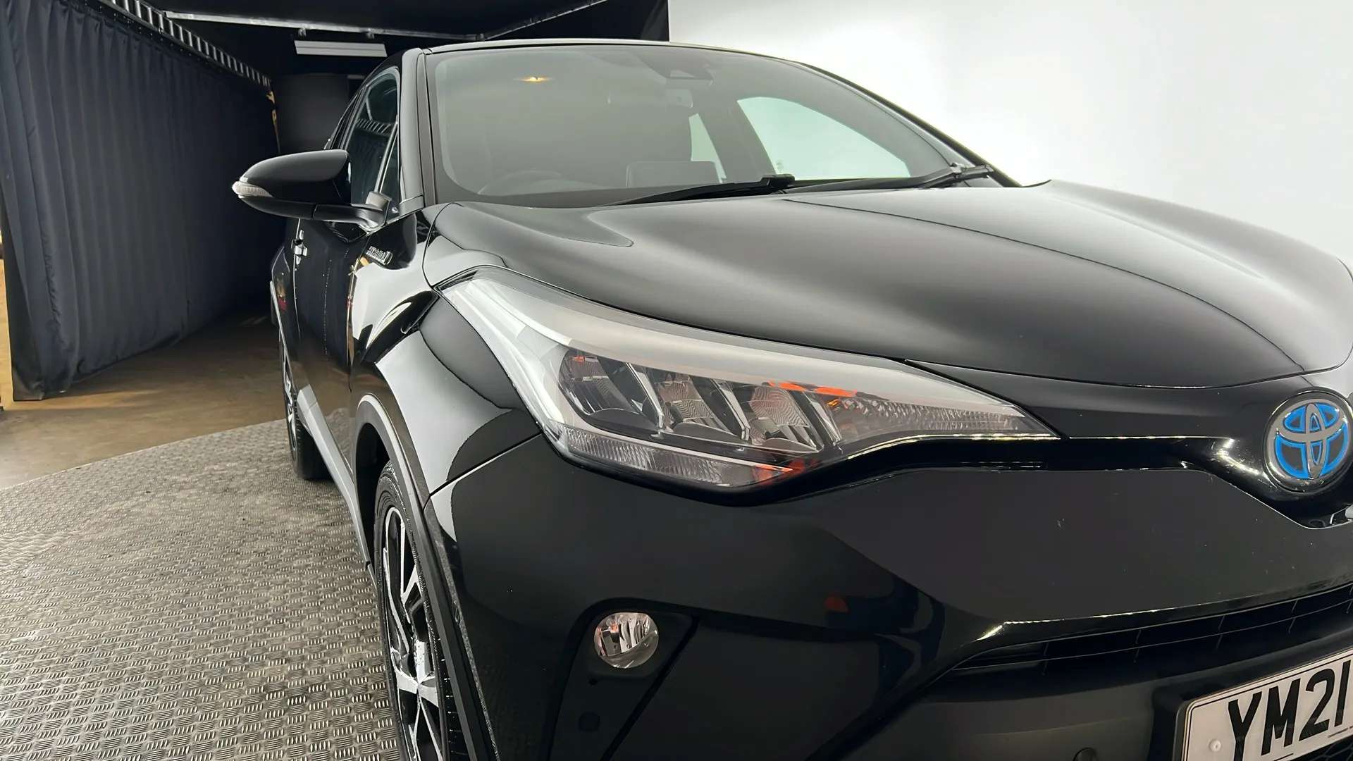 2021 TOYOTA C-HR 2021 TOYOTA C-HR