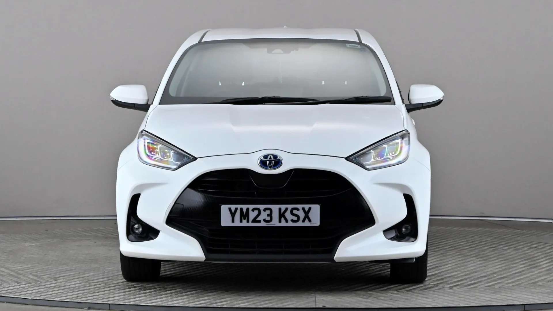 A 2023 TOYOTA YARIS 1.5 Hybrid Design CVT A 2023 TOYOTA YARIS 1.5 Hybrid Design CVT