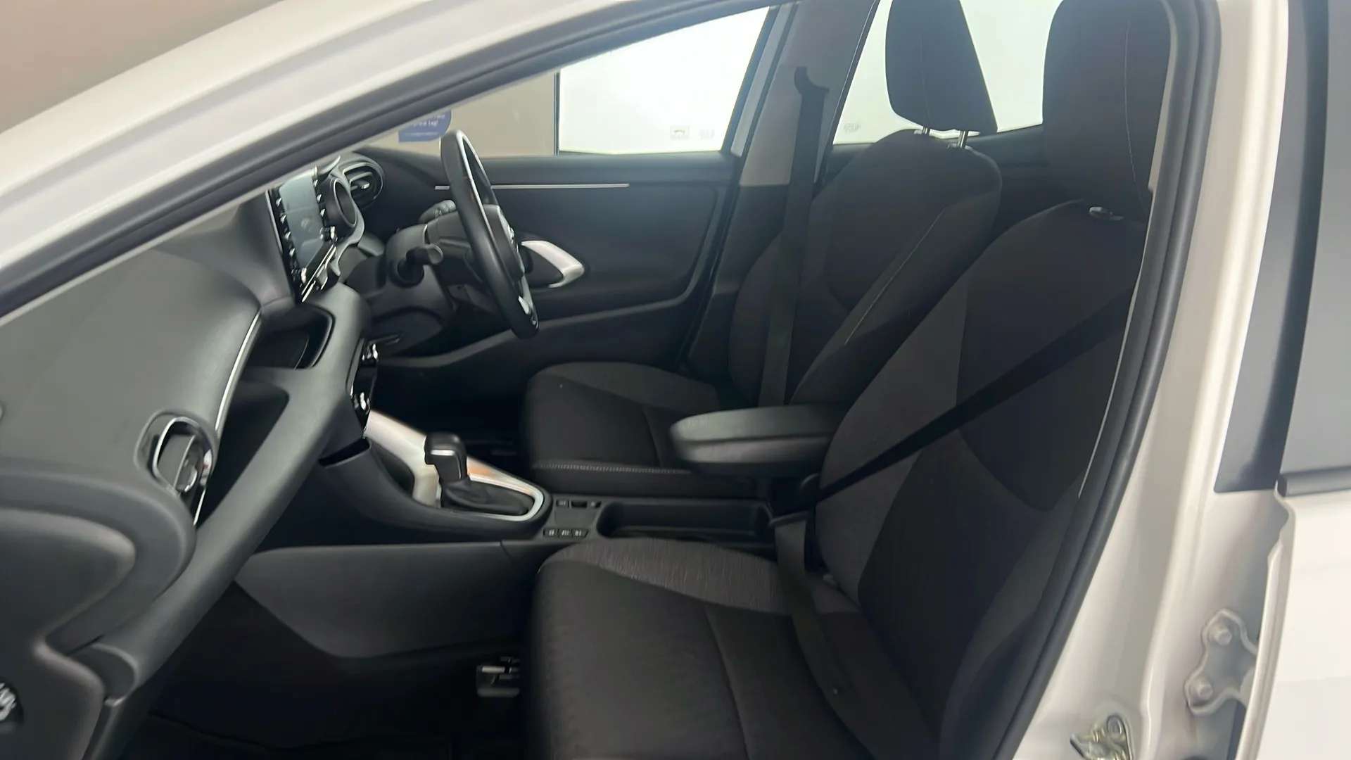 2023 TOYOTA YARIS 2023 TOYOTA YARIS