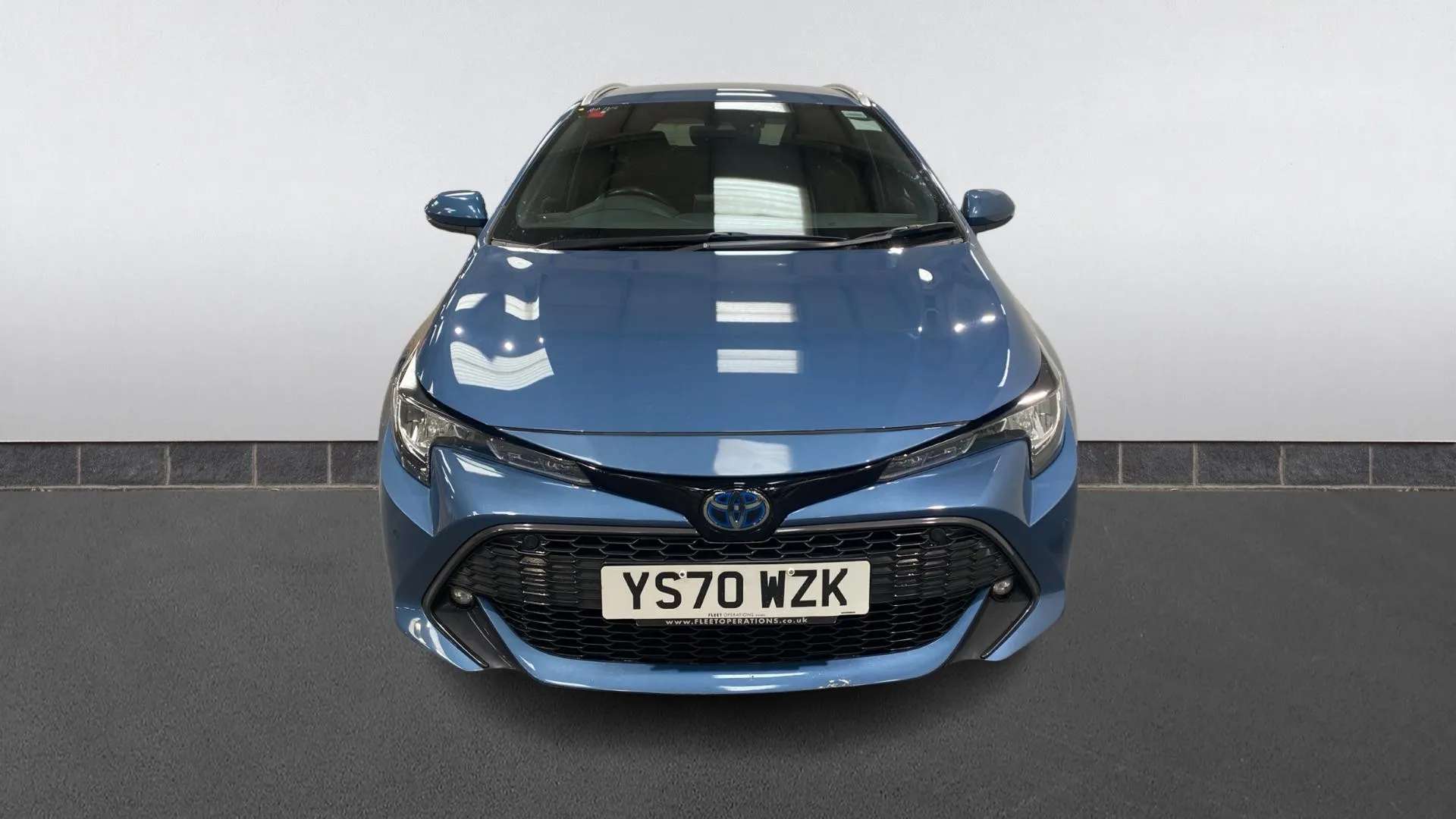 A 2021 TOYOTA COROLLA 1.8 VVT-i Hybrid Design CVT A 2021 TOYOTA COROLLA 1.8 VVT-i Hybrid Design CVT