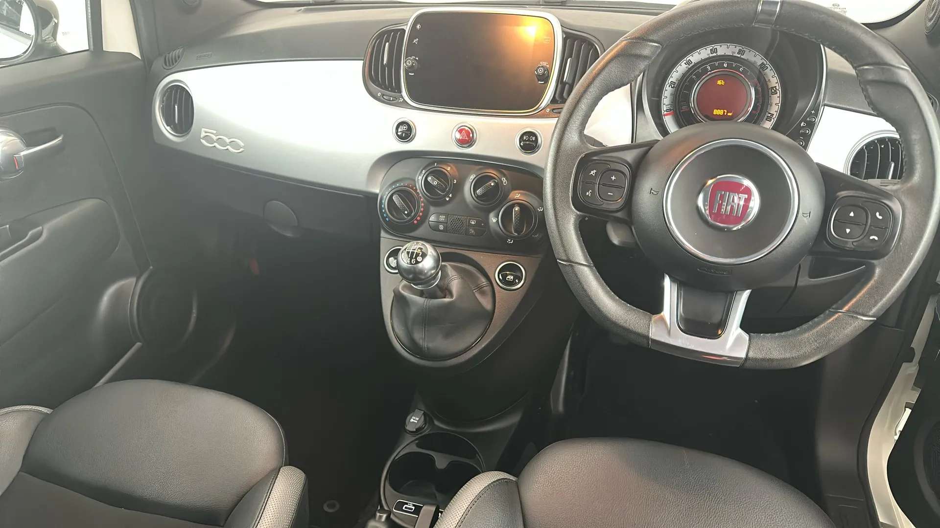 2021 FIAT 500 2021 FIAT 500