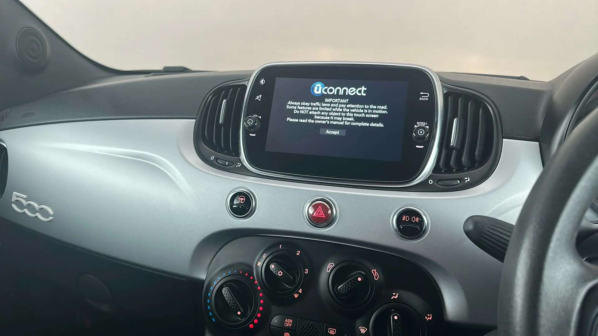 2021 FIAT 500 2021 FIAT 500