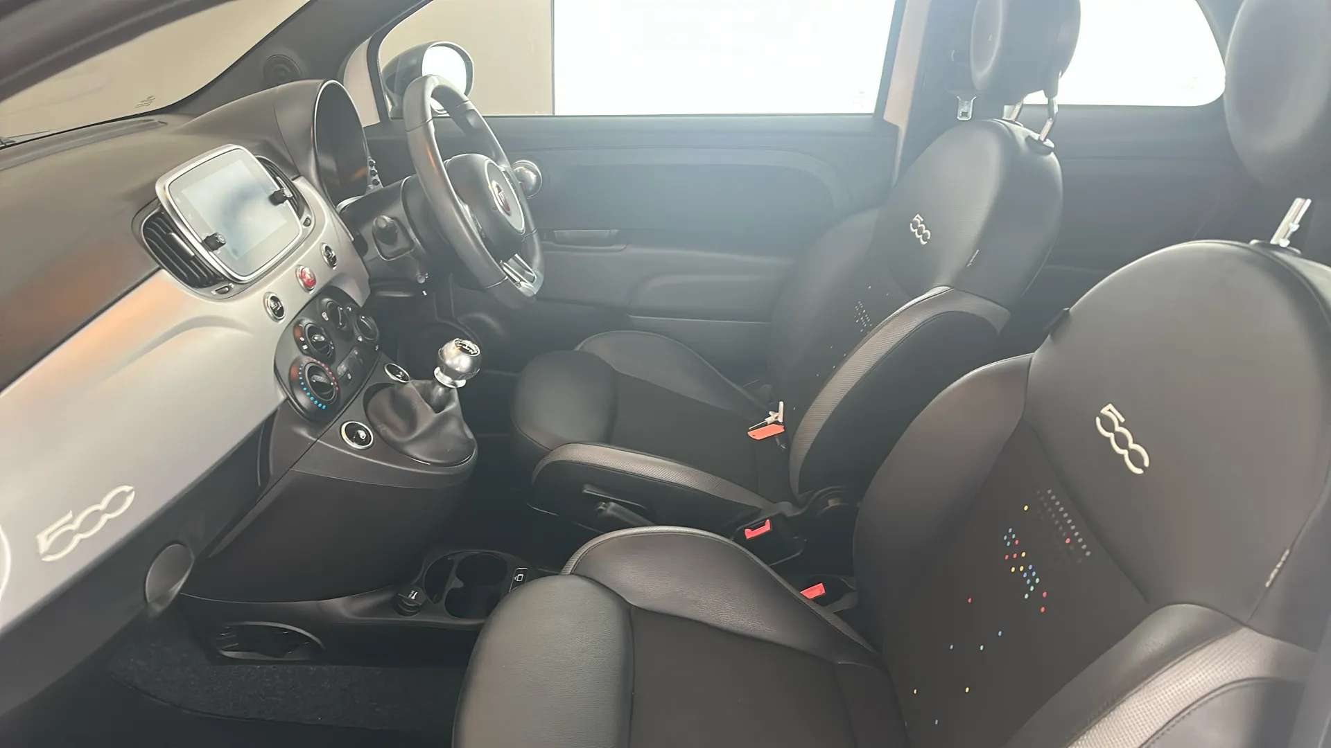 2021 FIAT 500 2021 FIAT 500