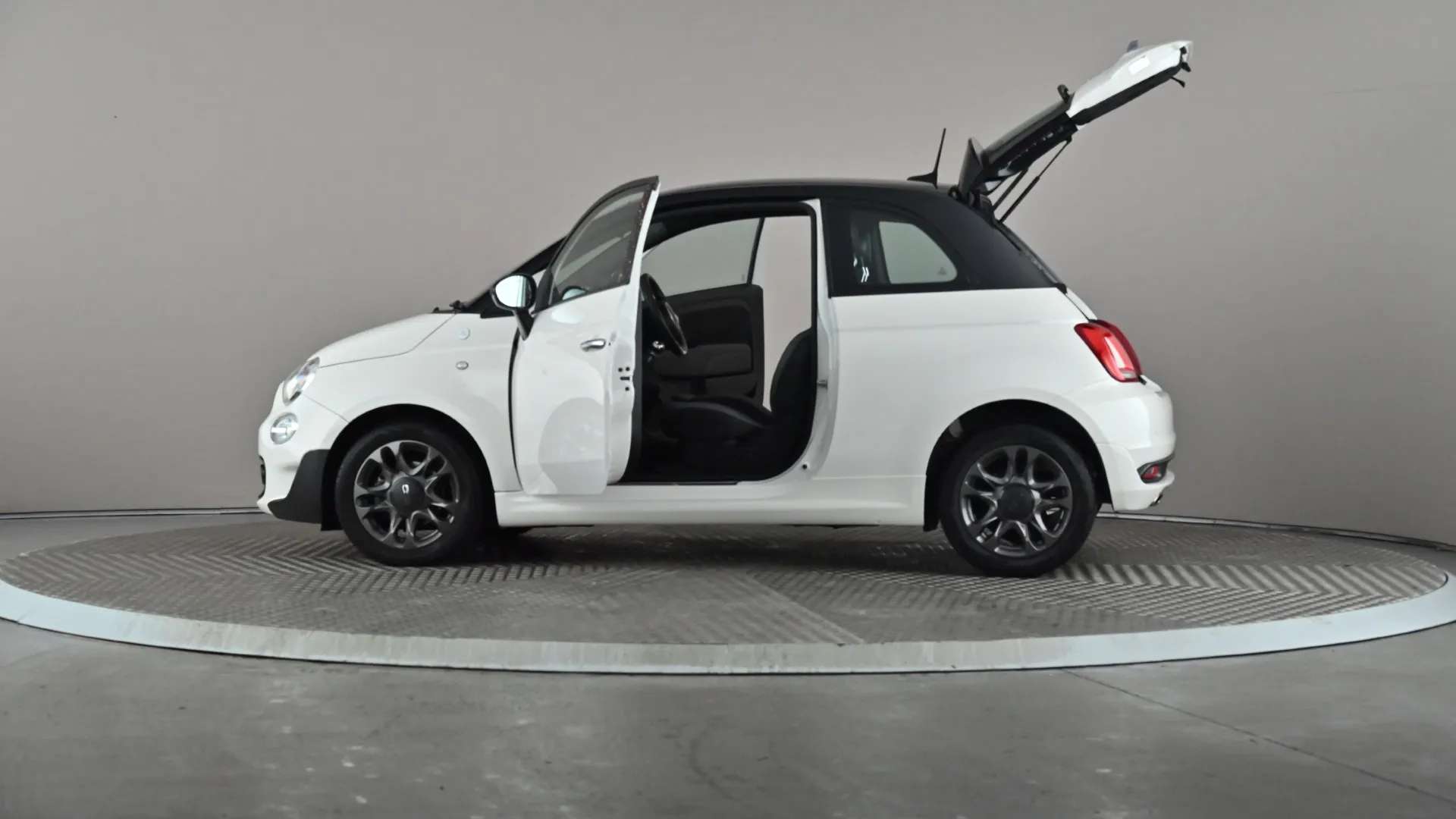 2021 FIAT 500 2021 FIAT 500