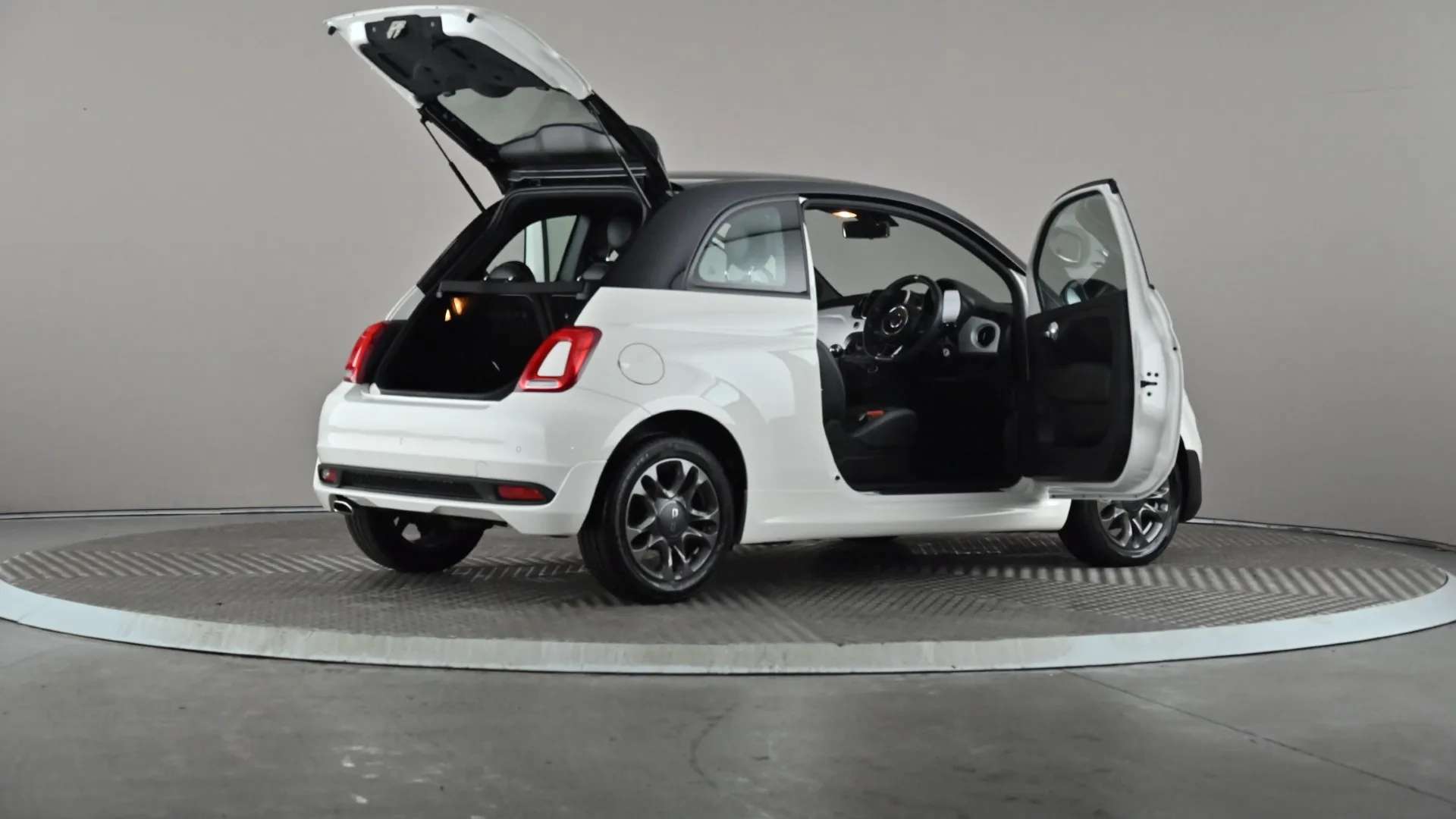 2021 FIAT 500 2021 FIAT 500