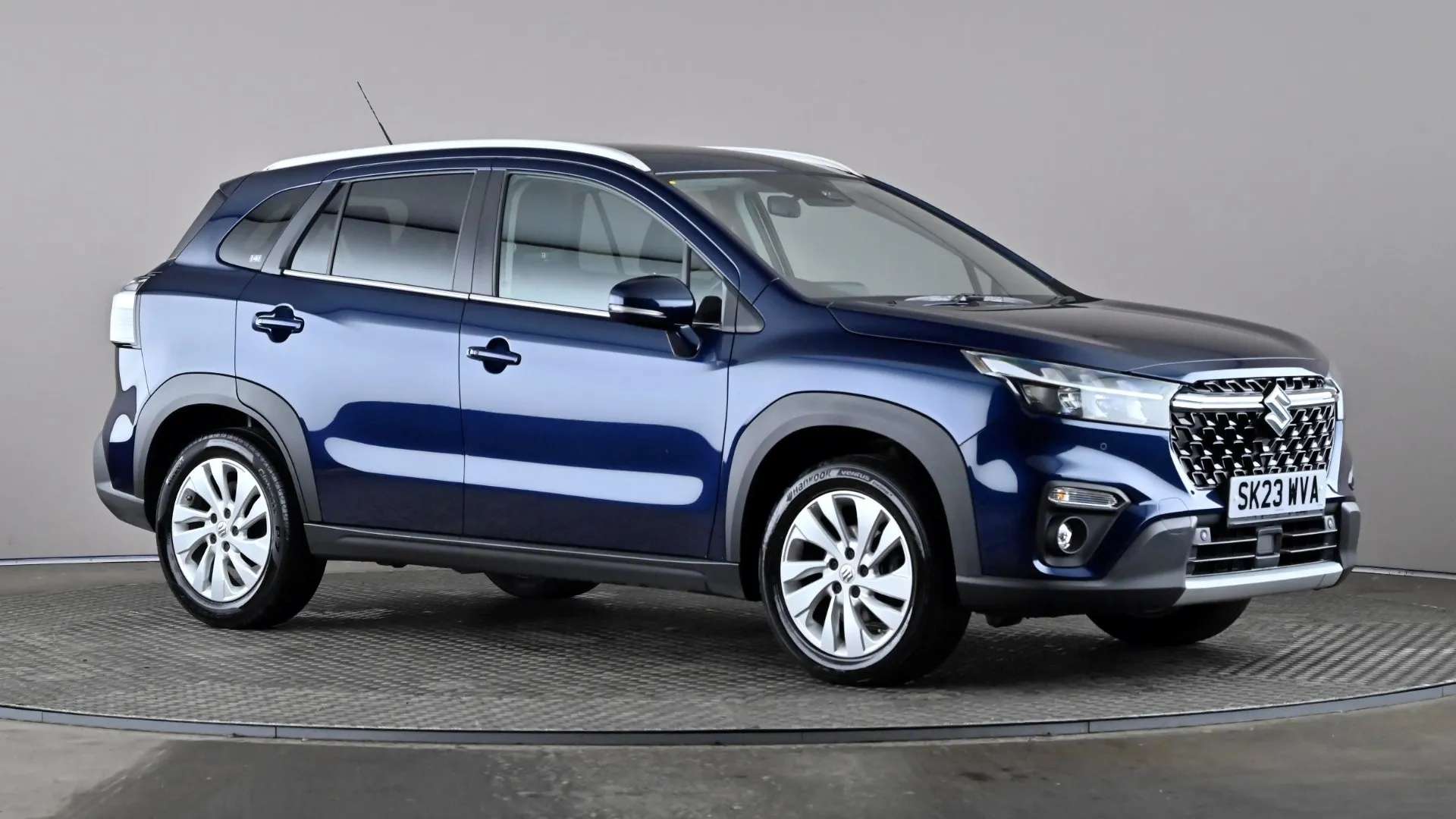 A 2023 SUZUKI S-CROSS 1.5 Hybrid Motion AGS A 2023 SUZUKI S-CROSS 1.5 Hybrid Motion AGS