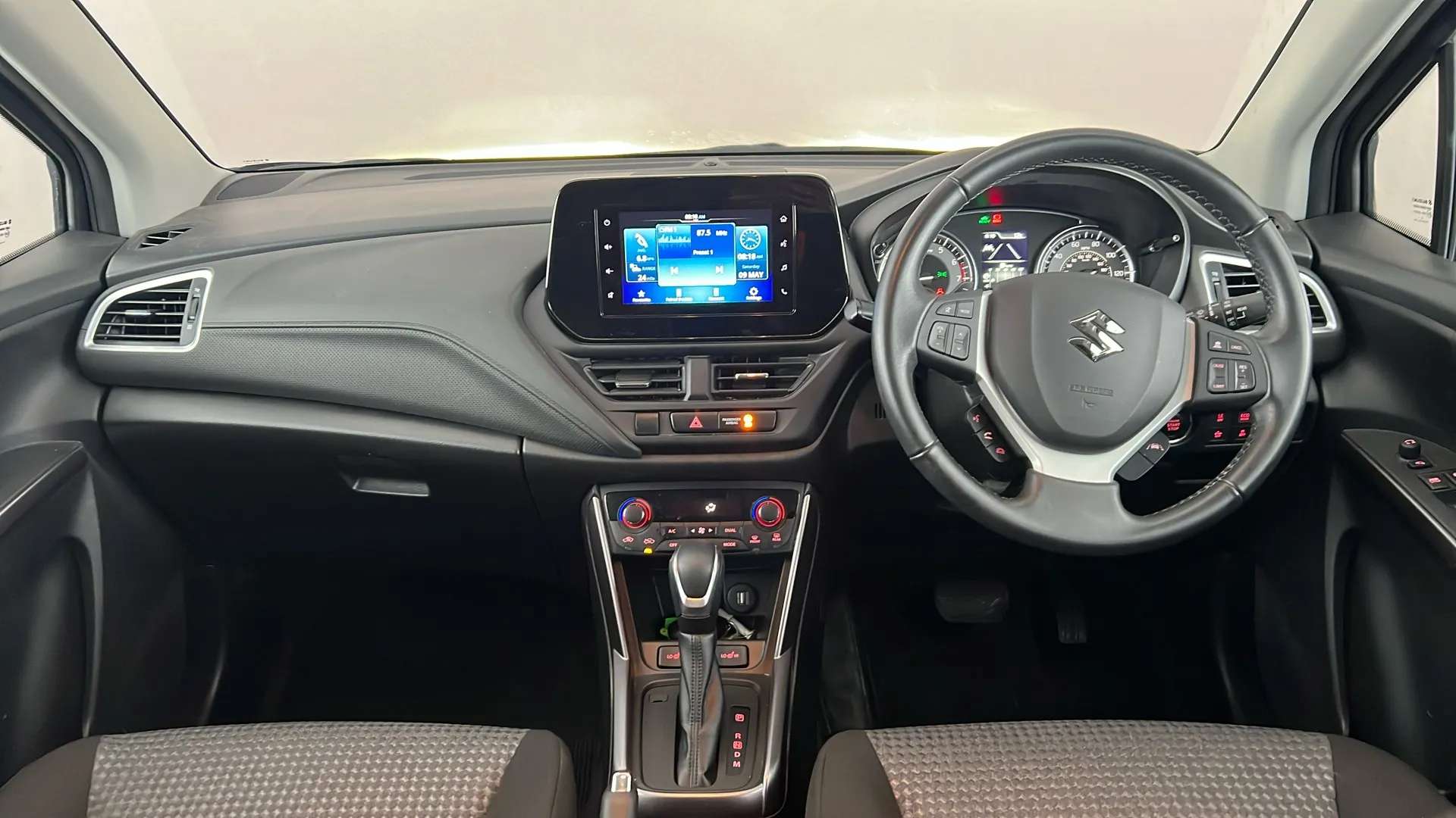 2023 SUZUKI S-CROSS 2023 SUZUKI S-CROSS