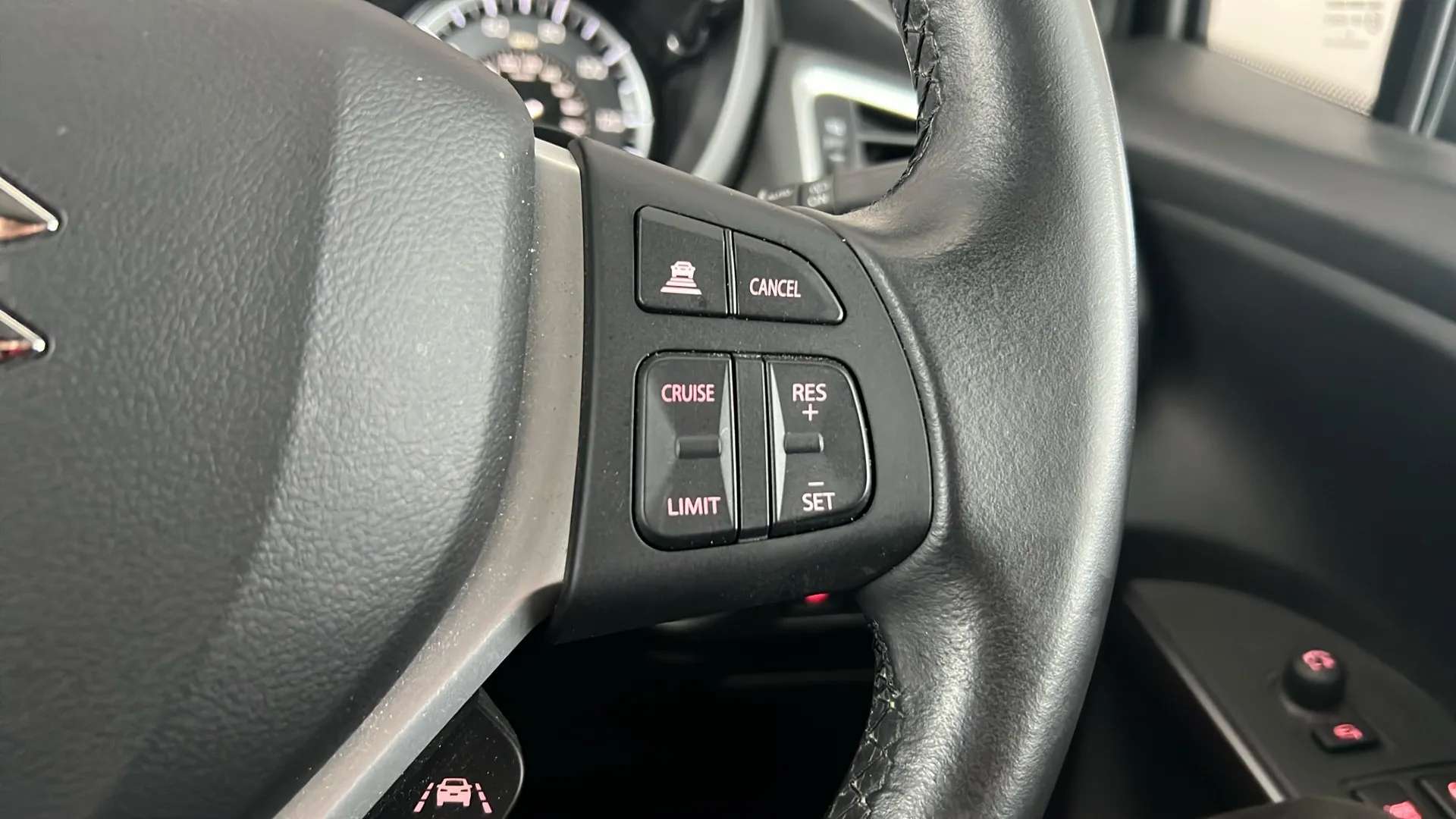 2023 SUZUKI S-CROSS 2023 SUZUKI S-CROSS