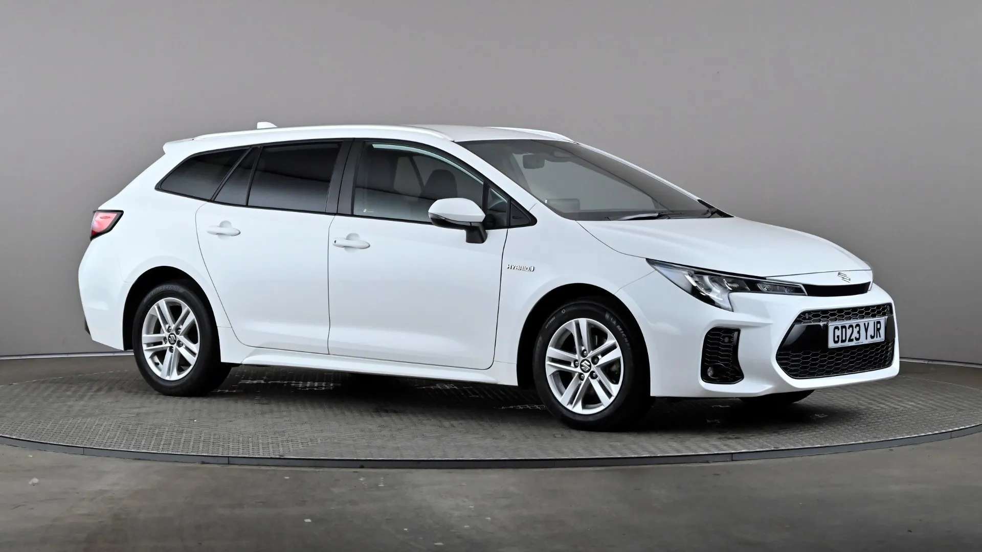 A 2023 SUZUKI SWACE 1.8 Hybrid Motion CVT A 2023 SUZUKI SWACE 1.8 Hybrid Motion CVT