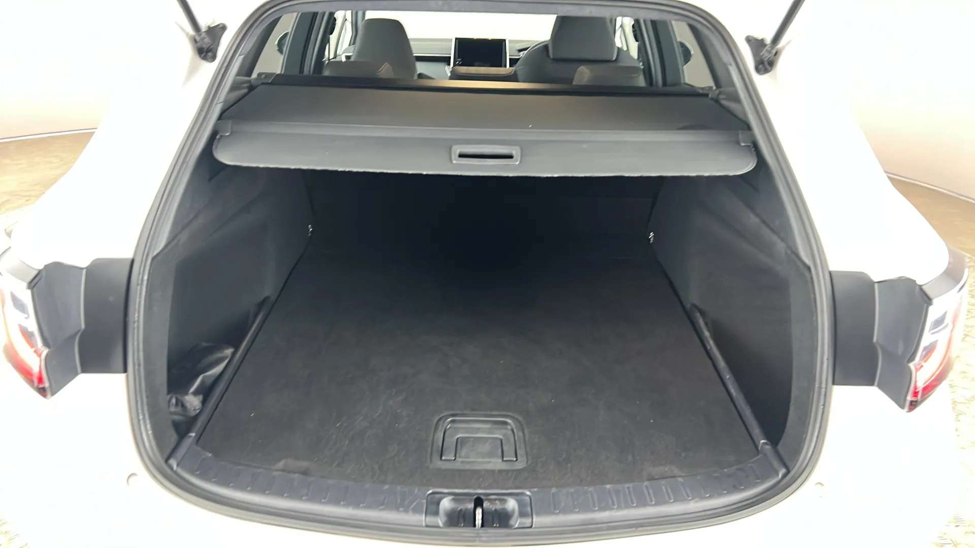 2023 SUZUKI SWACE 2023 SUZUKI SWACE