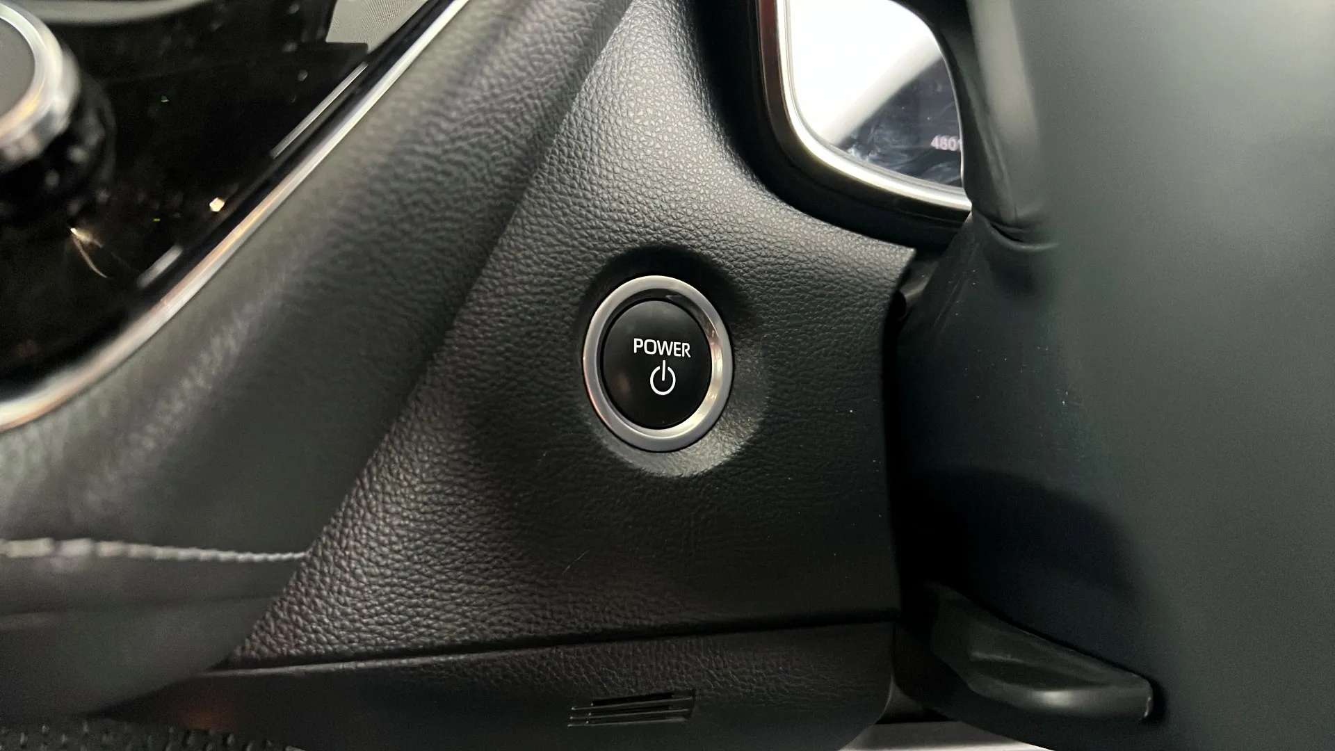 2023 SUZUKI SWACE 2023 SUZUKI SWACE